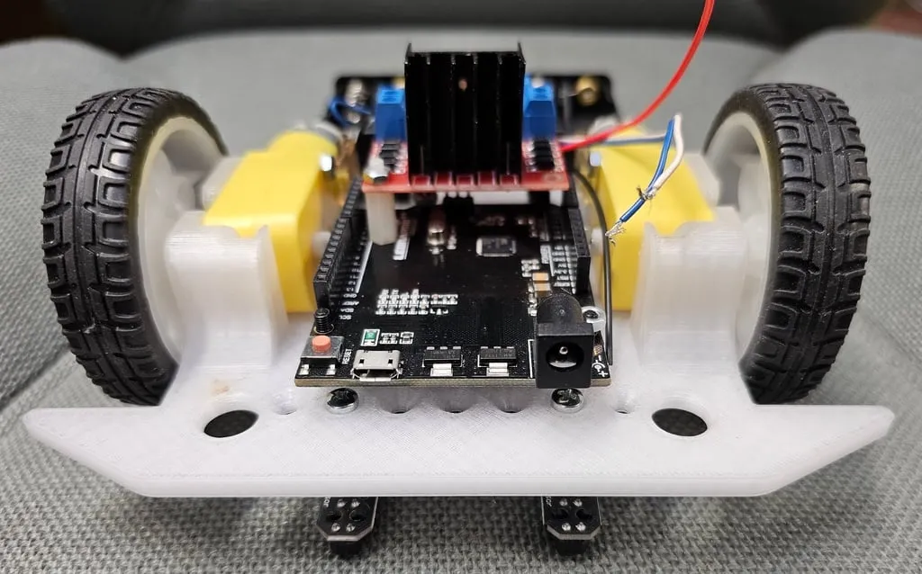 Arduino Line Follower robot - chassis by zz2012 | Download free STL ...