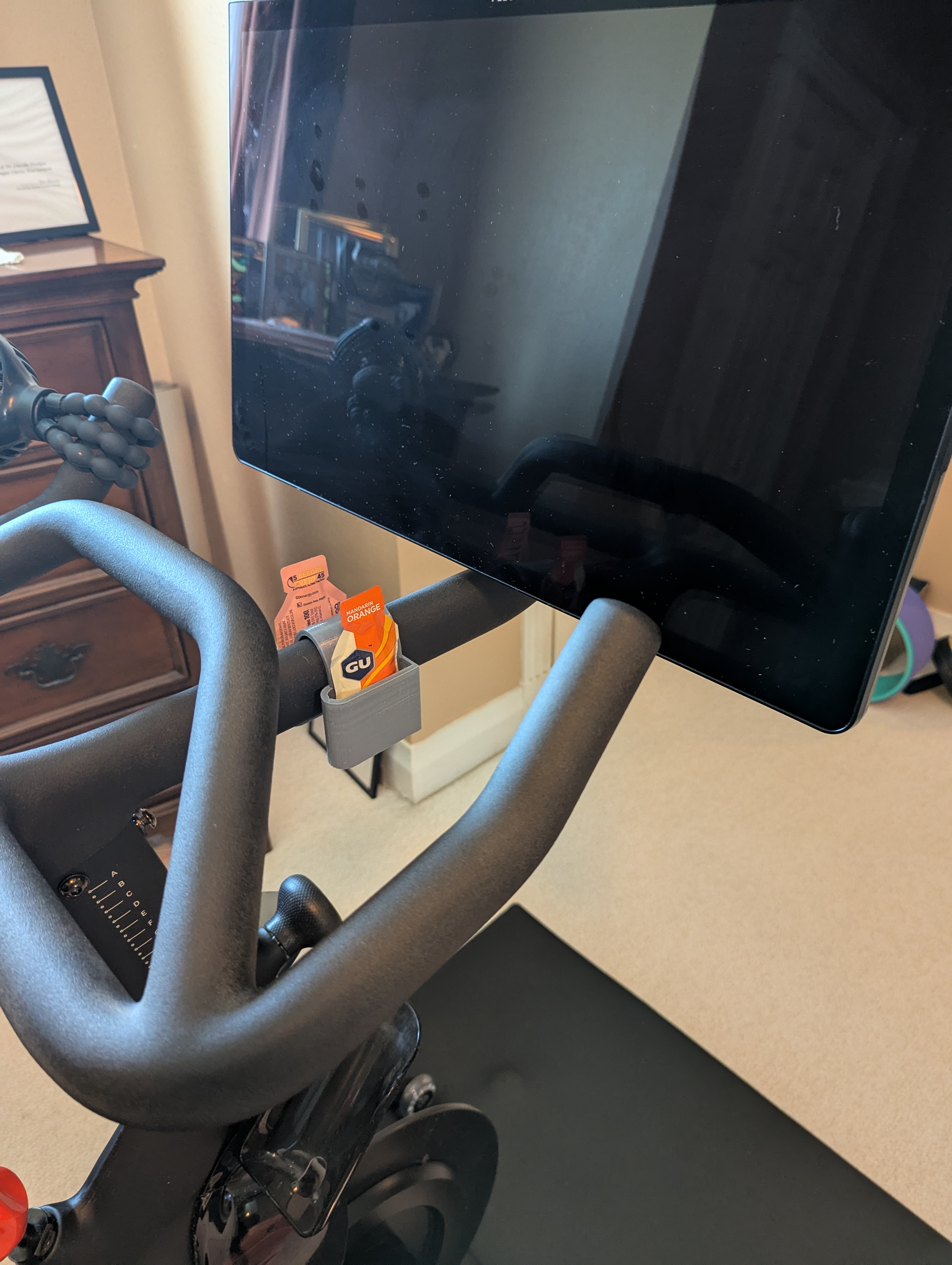Peloton Gu Basket