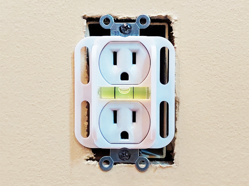 Improved Electrical Outlet Alignment Tool / Jig & Flat Surface Level by