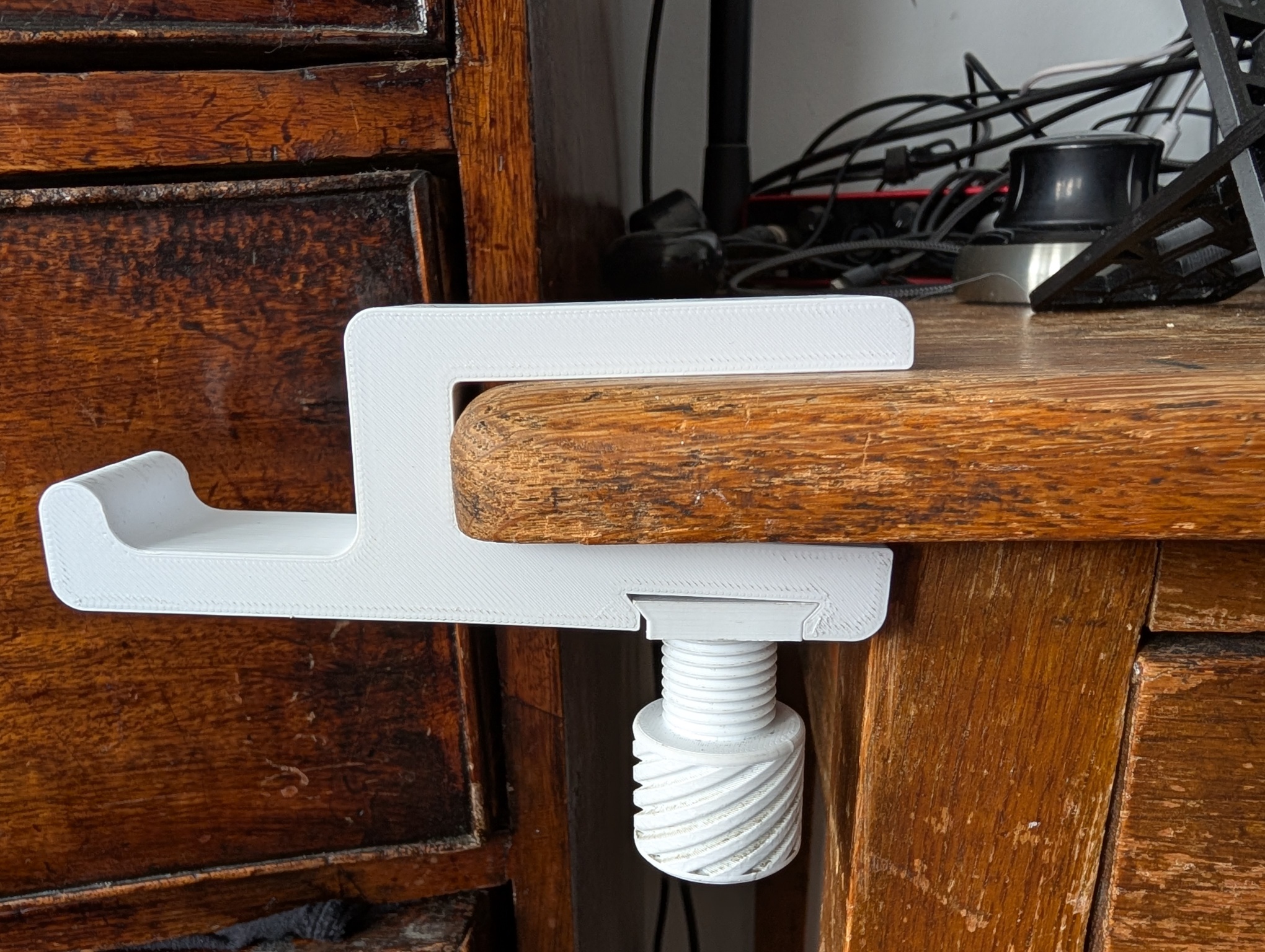 Headset Hanger (thinner)