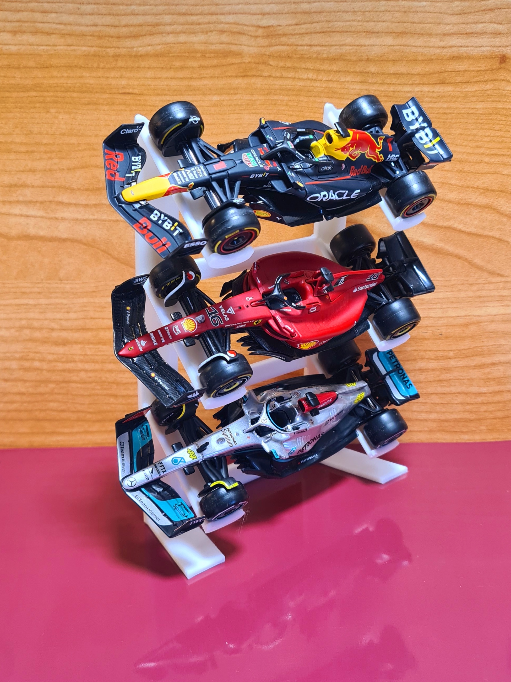 F1 Scale Model Stand (Easy To Print)