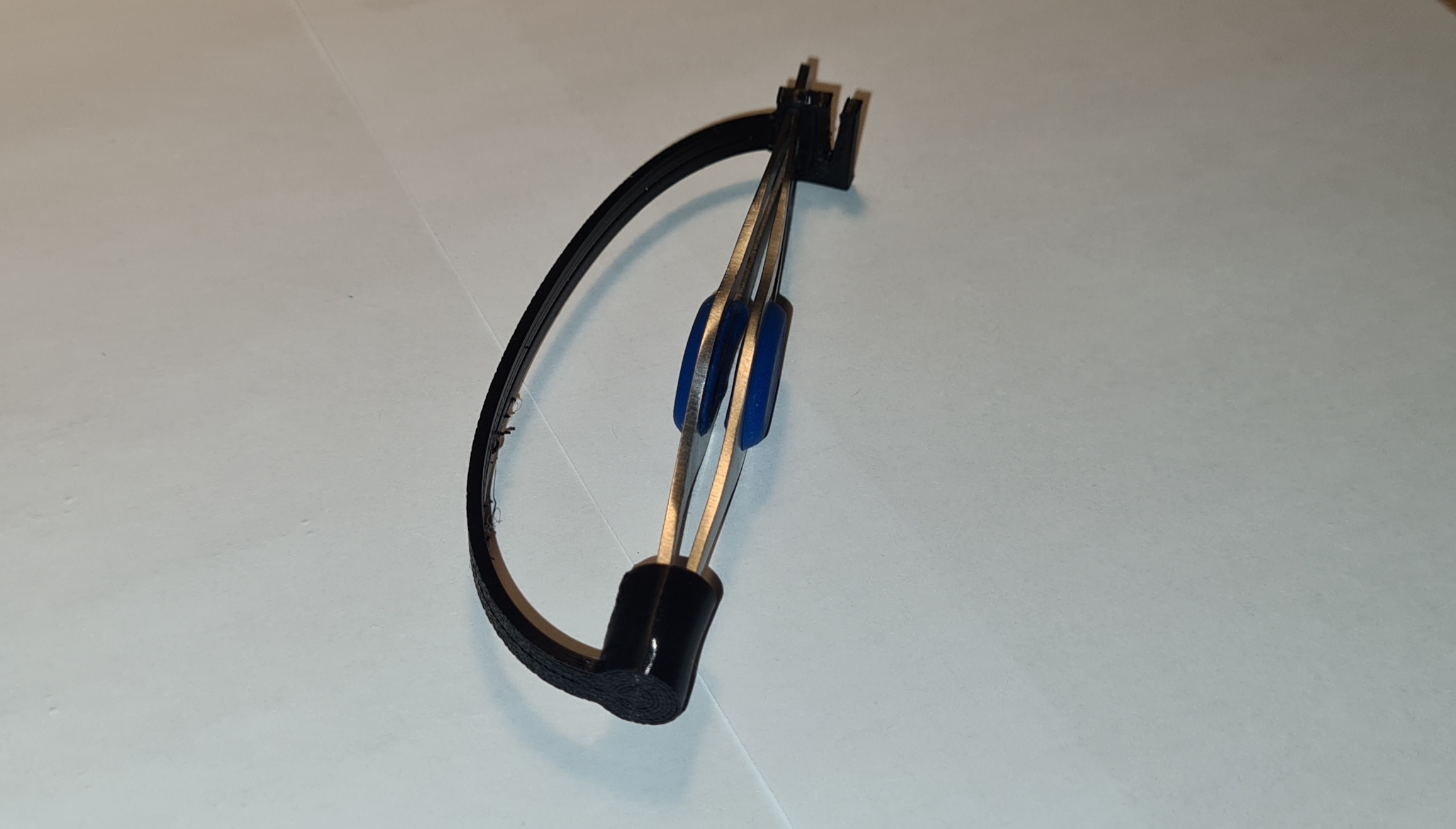 tweezers cover *update* by aweso99 Download free STL model