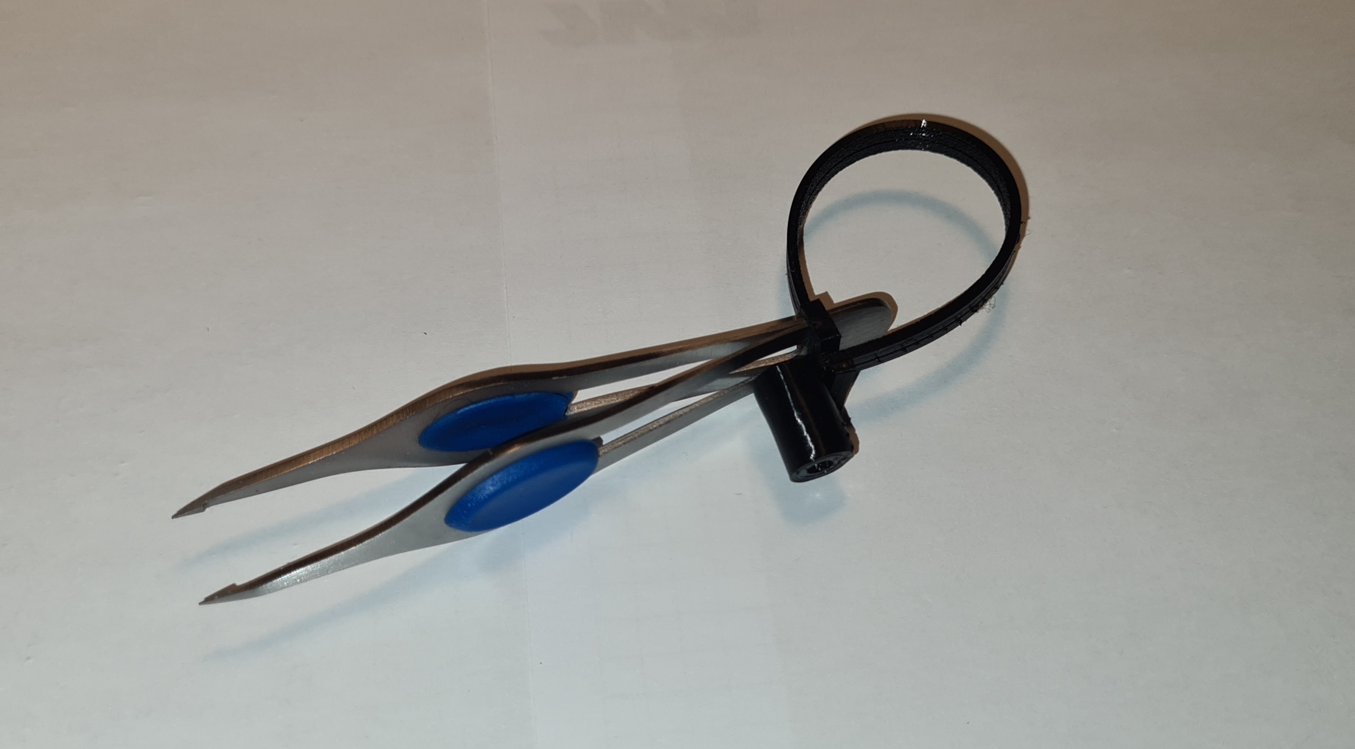 tweezers cover *update* by aweso99 Download free STL model