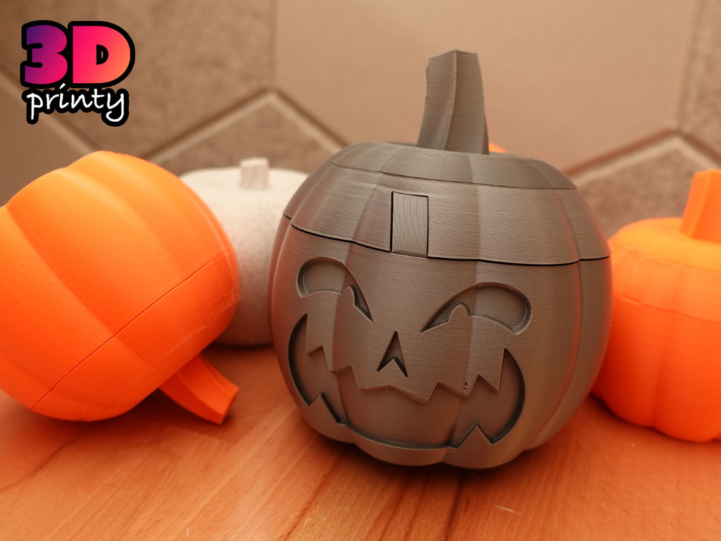 Twist Lock Pumpkin with Evil Grin