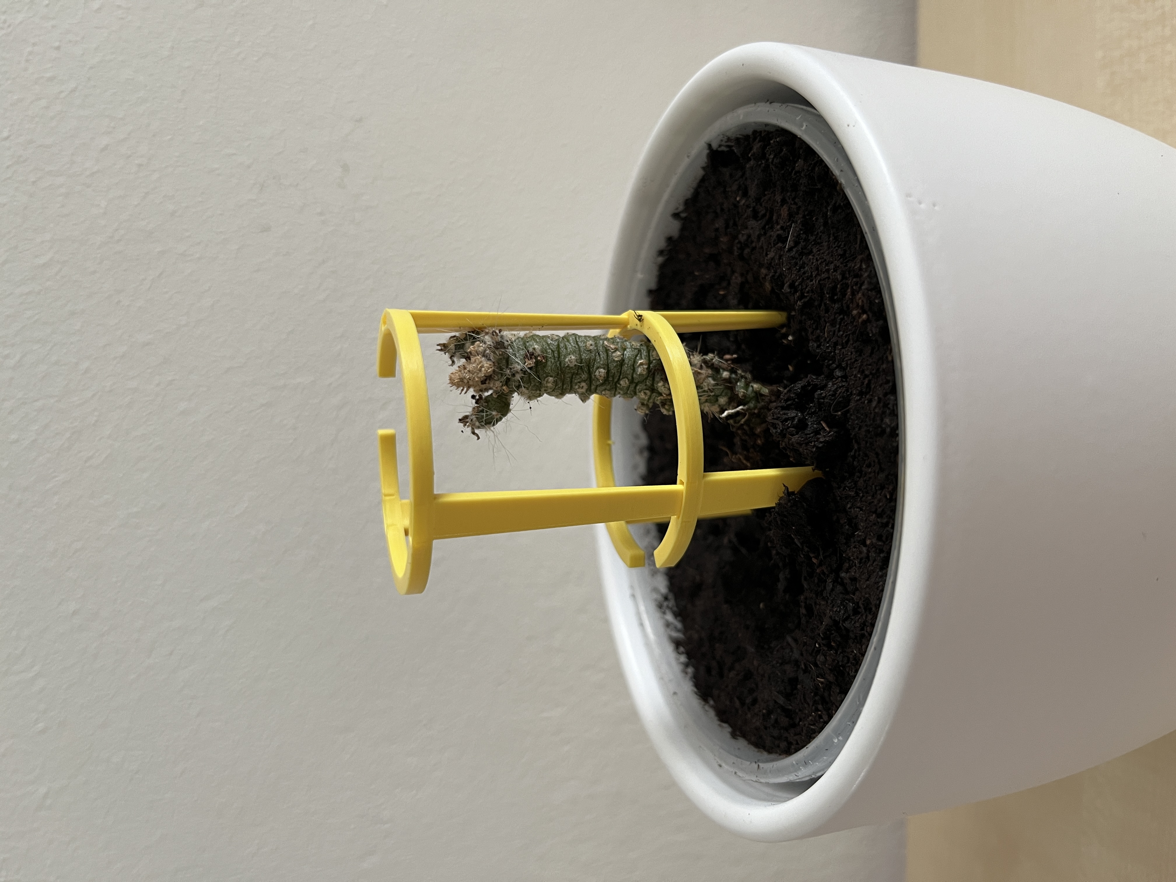 Miniatura 2 do modelo 3D Stackable plant support