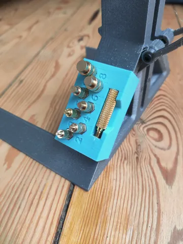 Heat Insert Press: Clip-on for Soldering Tips