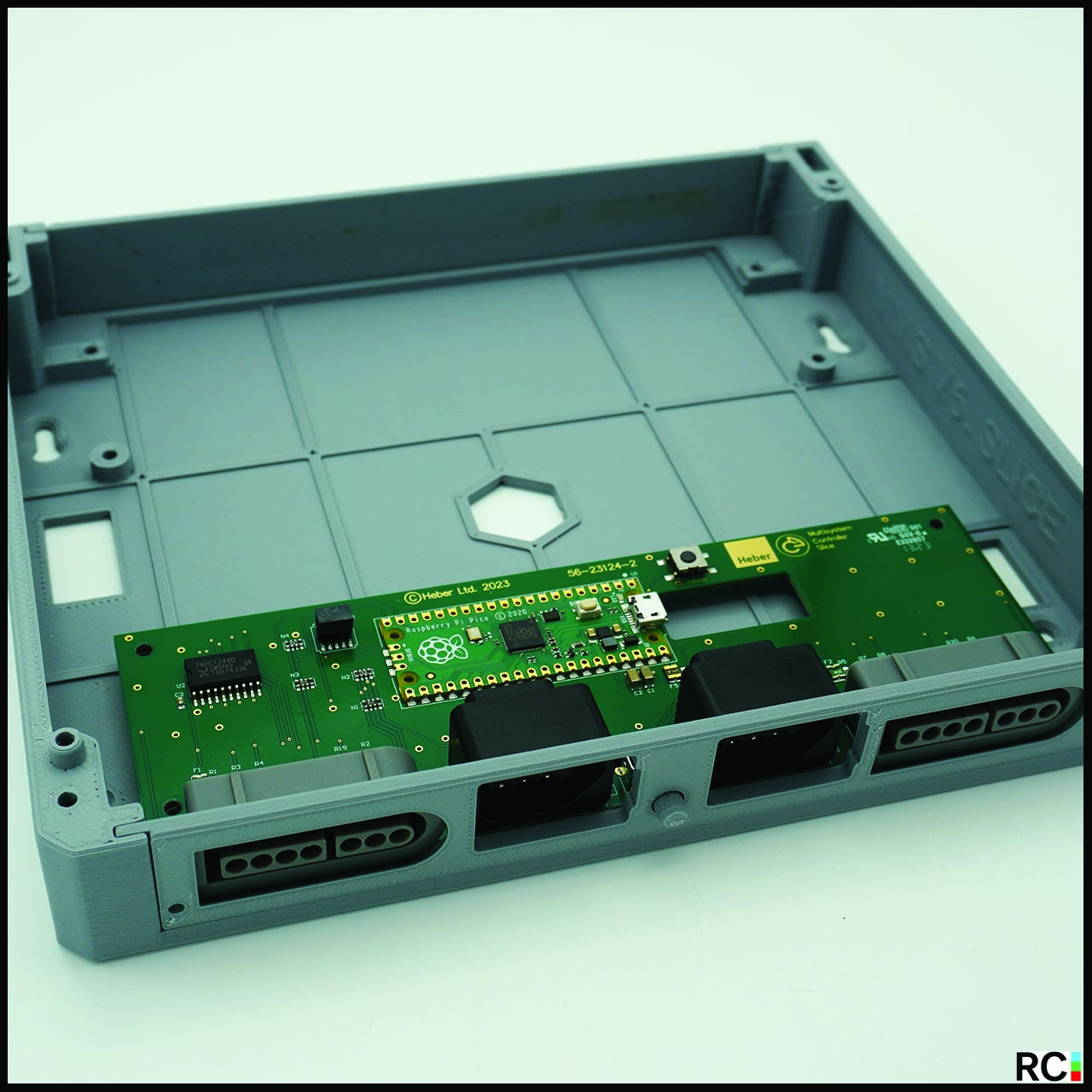Heber Super CTRLDock gaming interface by Multisystem | Download free