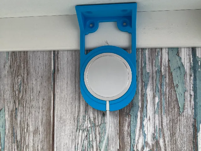 MagSafe mount