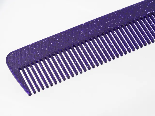 Everyday Comb in a Classical Rounded Shape