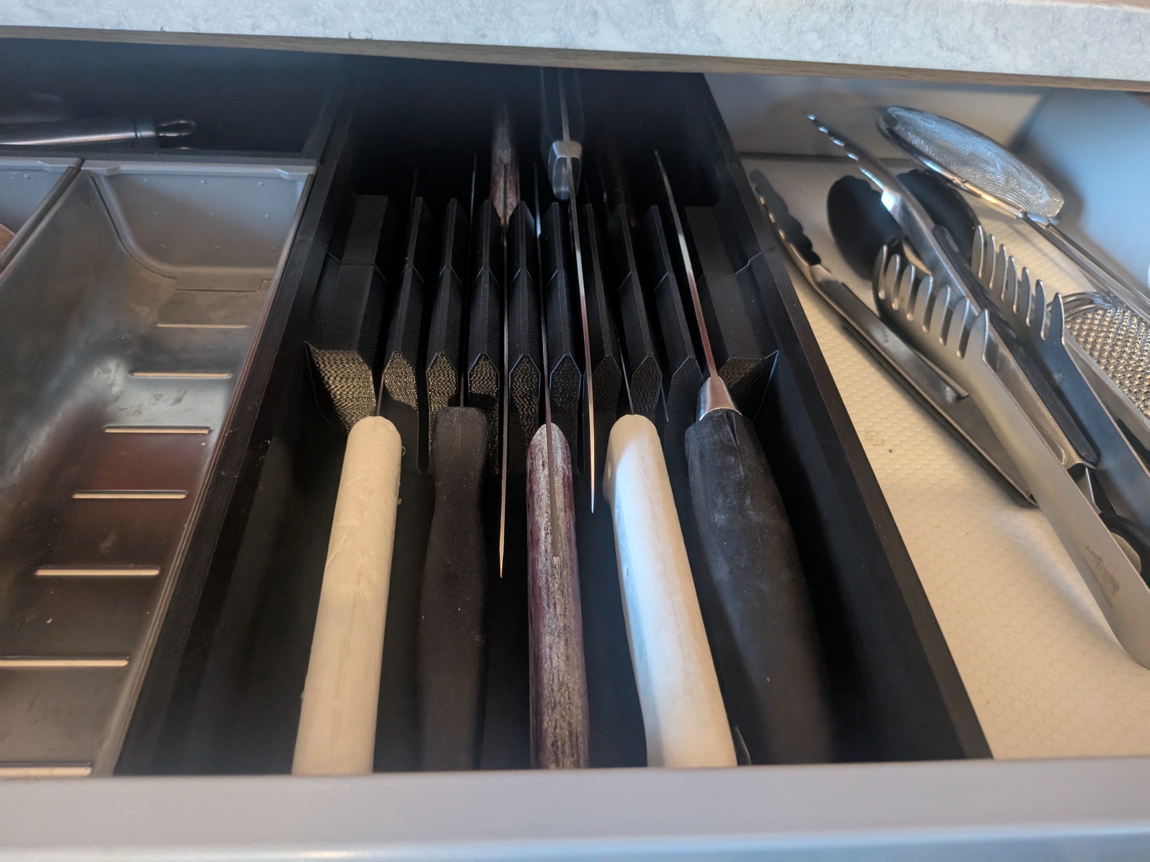 In drawer Organisers for 420mm Deep Kitchen Drawers, Knife Block for 9 knives and Various Trays