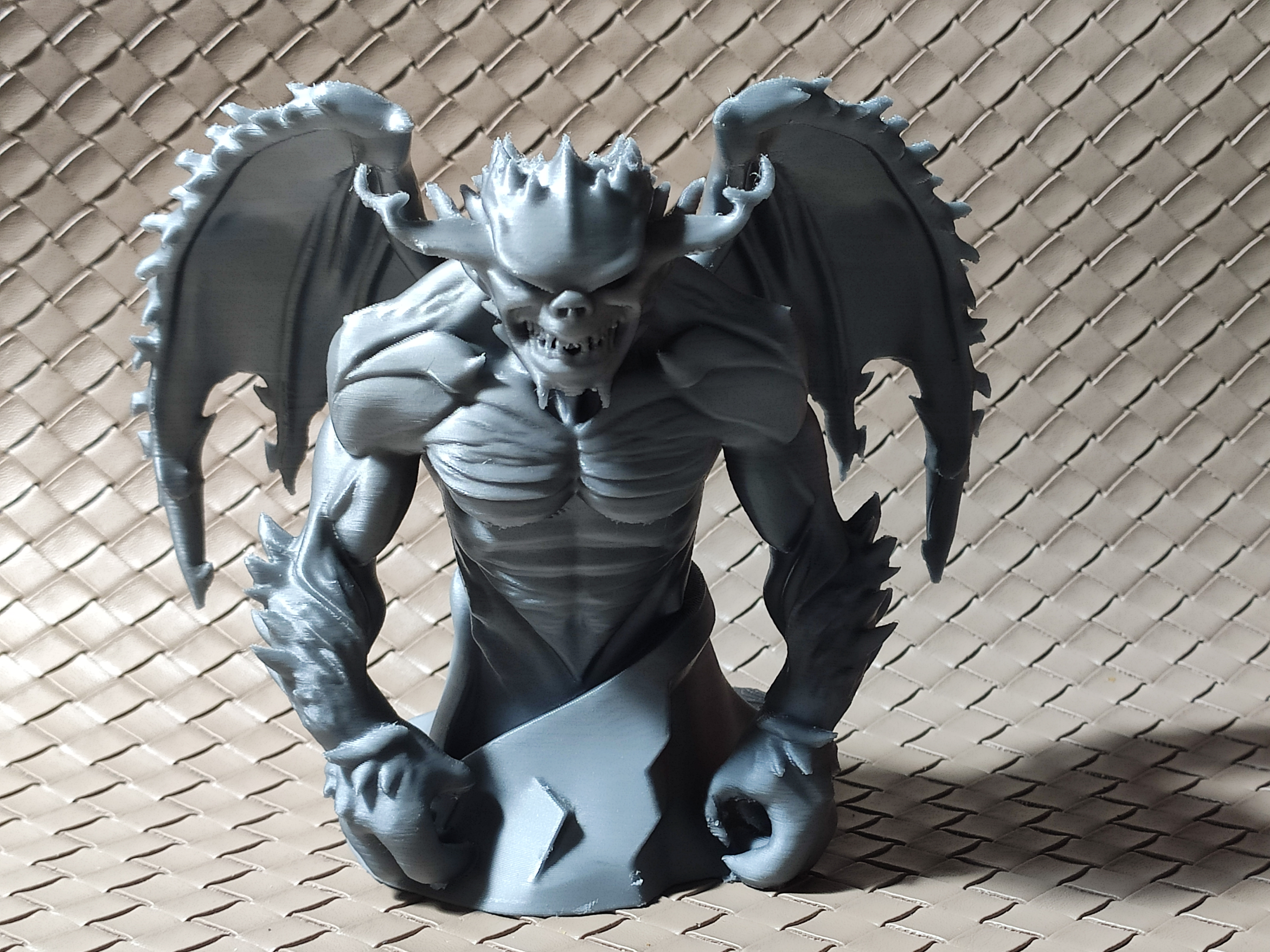 Miniatura 2 do modelo 3D Demon Bust