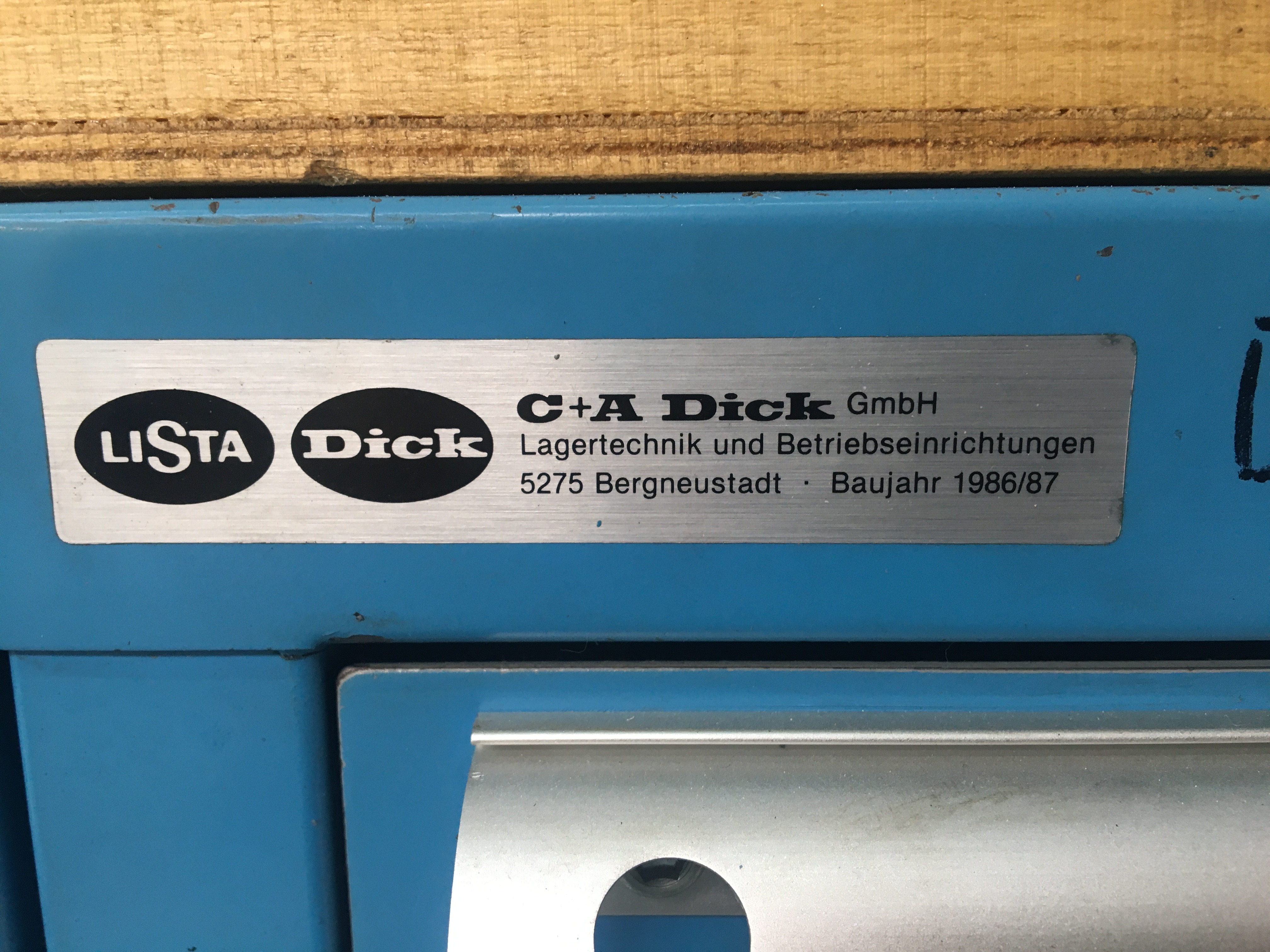 Kunststoff Clip für Schliesszunge Lista Werkzeugschrank