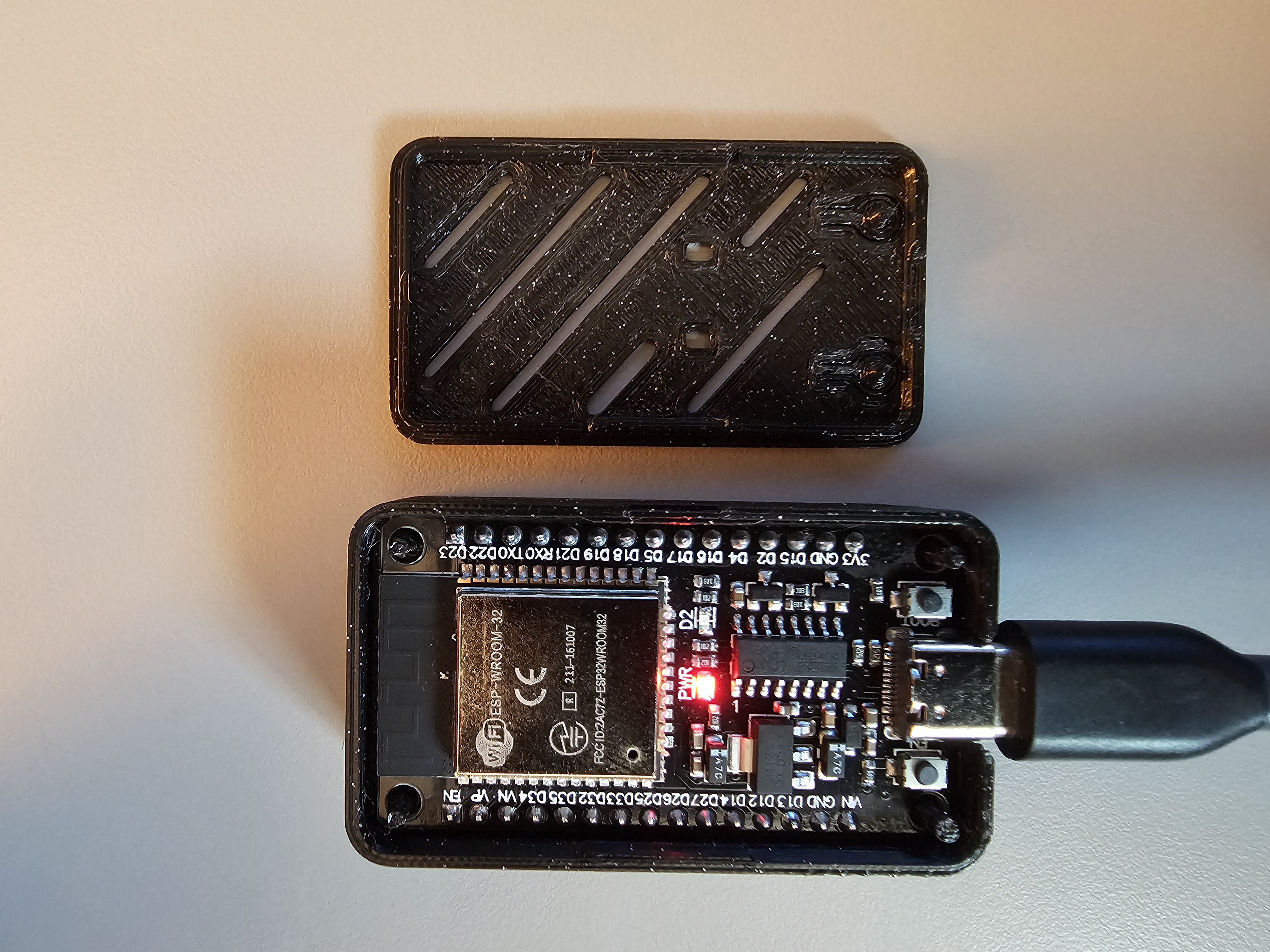 ESP32 Devkit V1 "Chunky" Case USBC 3D model thumbnail