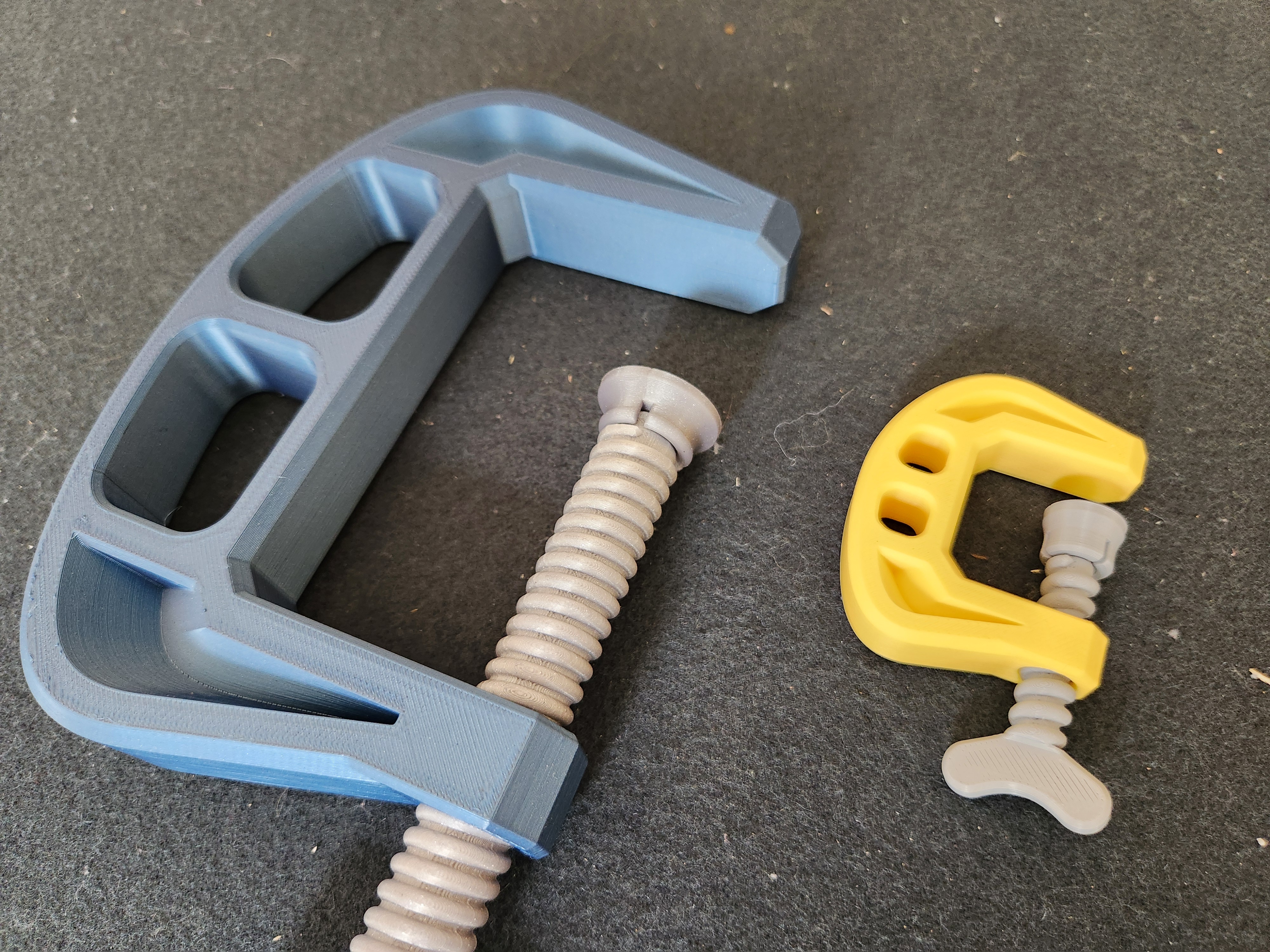 Miniatura 5 do modelo 3D Strong Printable Clamp