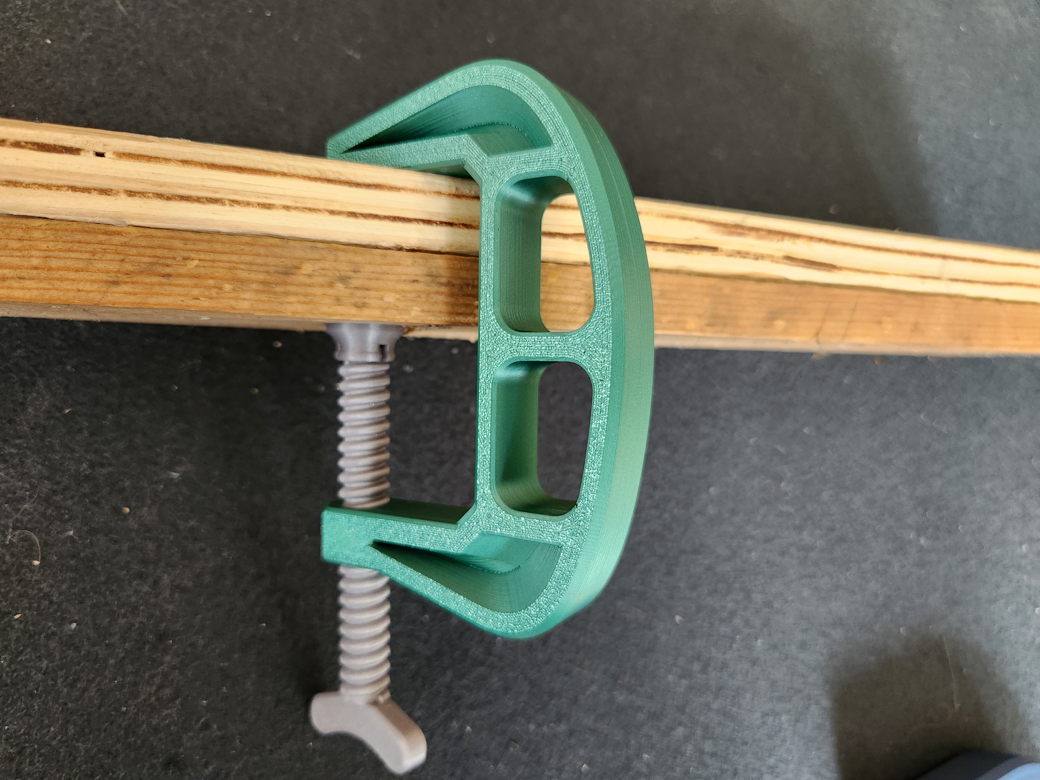 Miniatura 4 do modelo 3D Strong Printable Clamp