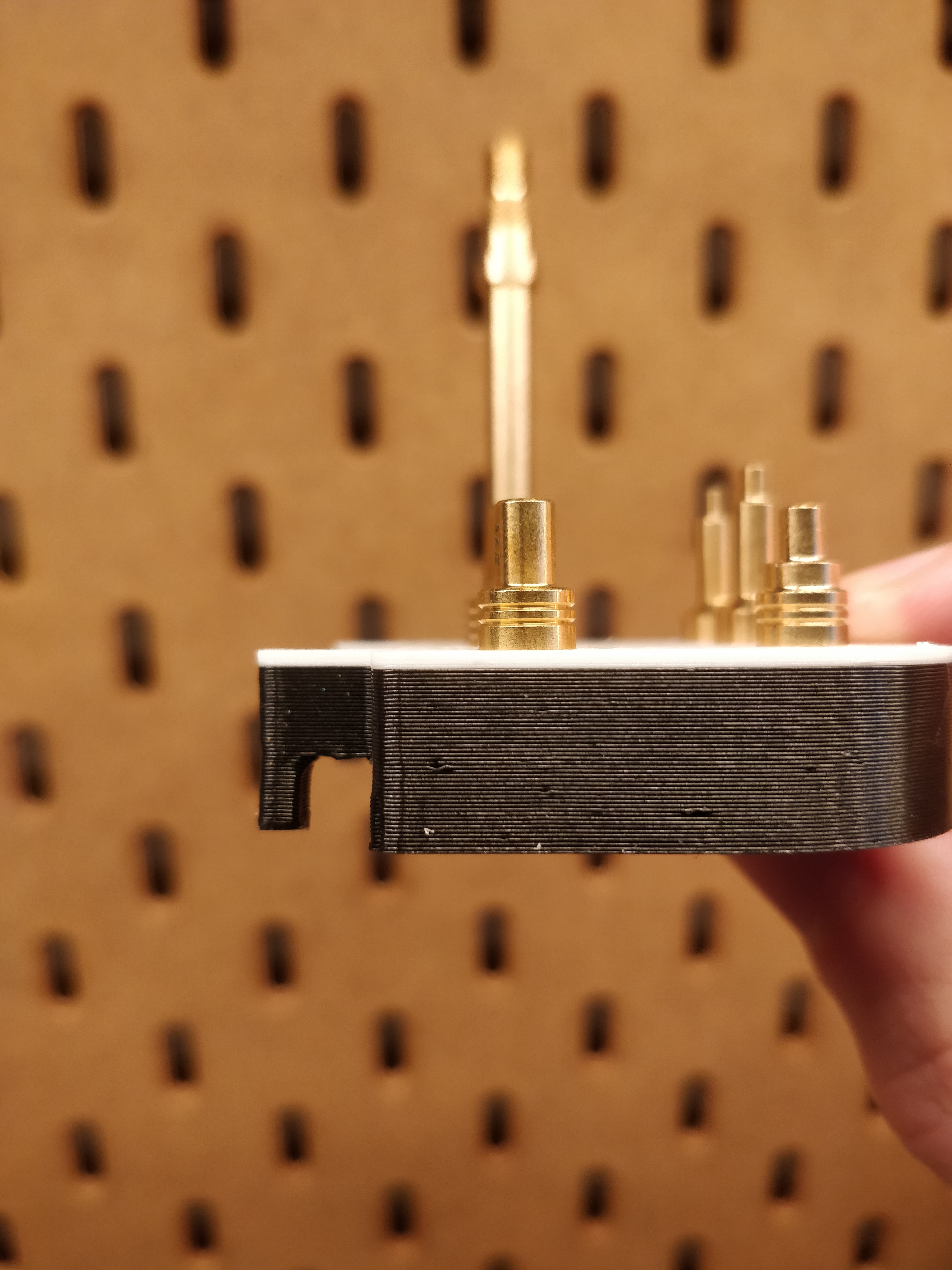 Miniatura 3 do modelo 3D CNC Kitchen Threaded Insert Tips Holder AP 2