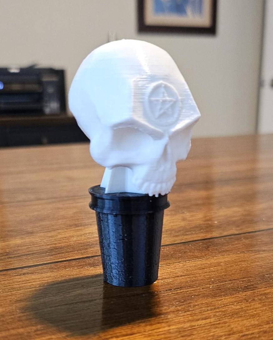 Bottle Topper - Skull