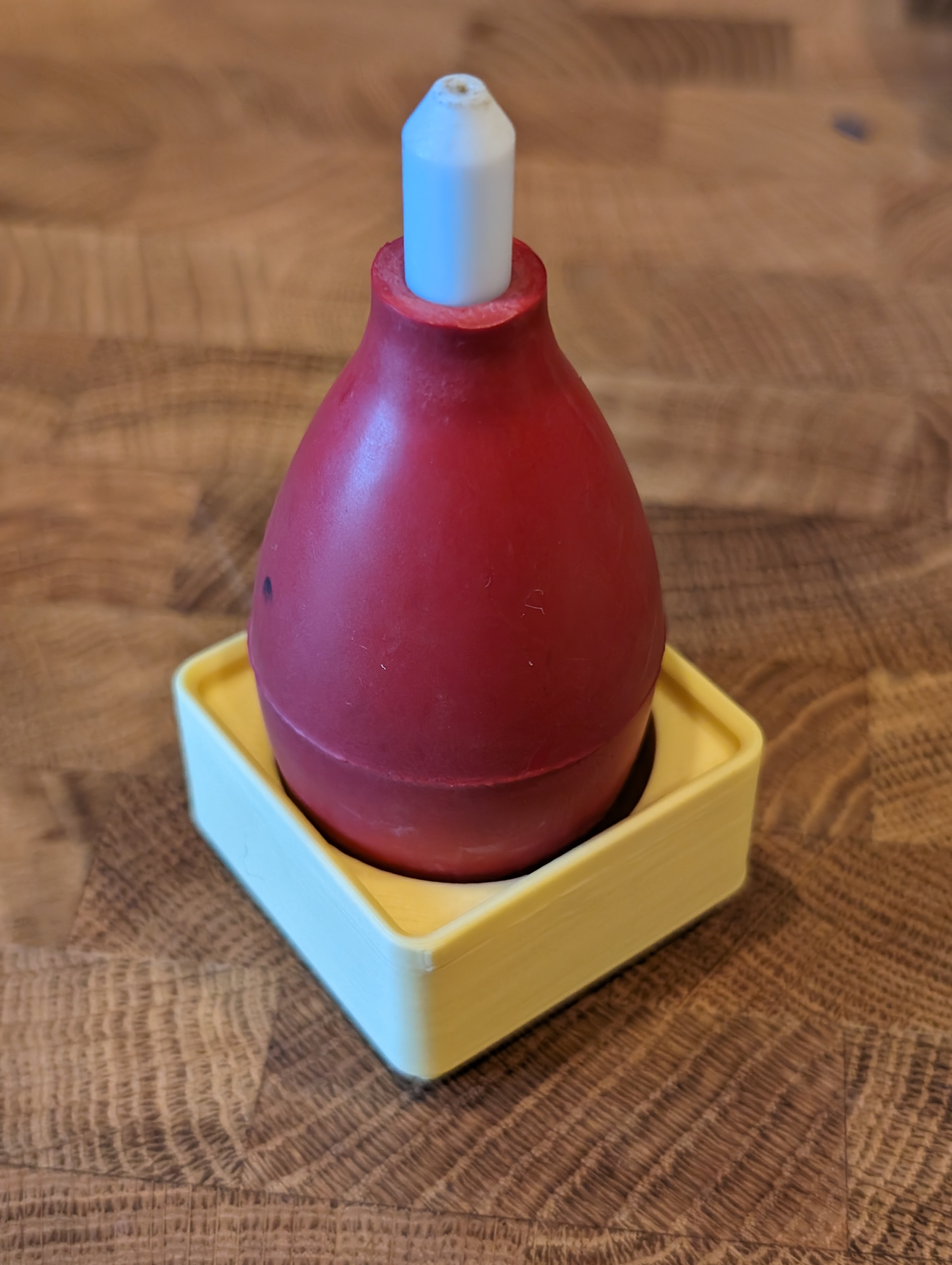 Gridfinity Desoldering Bulb Holder
