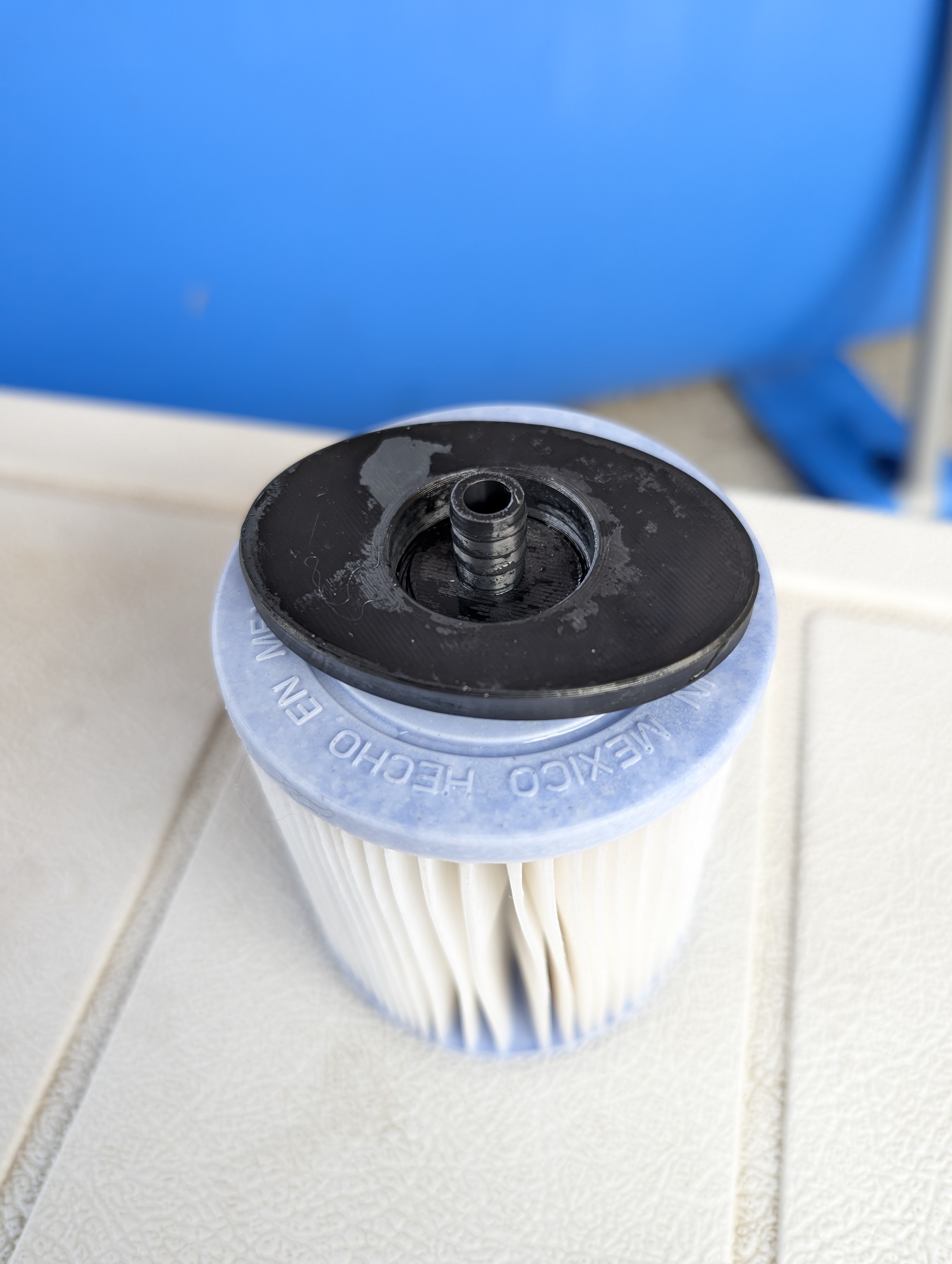 Small pool filter holder