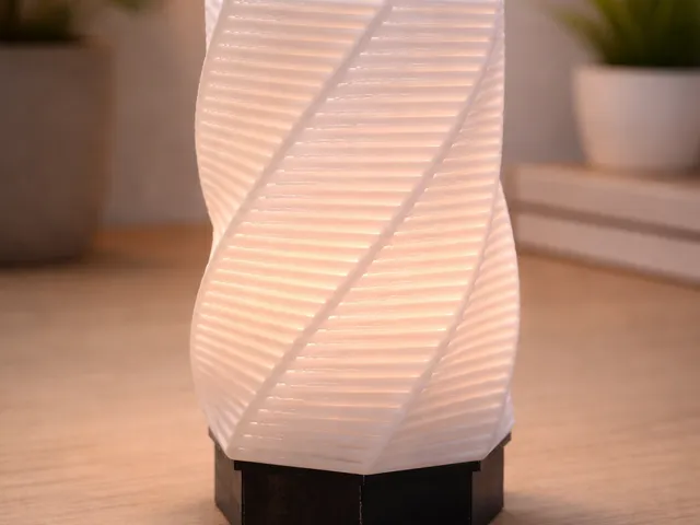 Lumetri HexTwist - LED lamp shade + stand