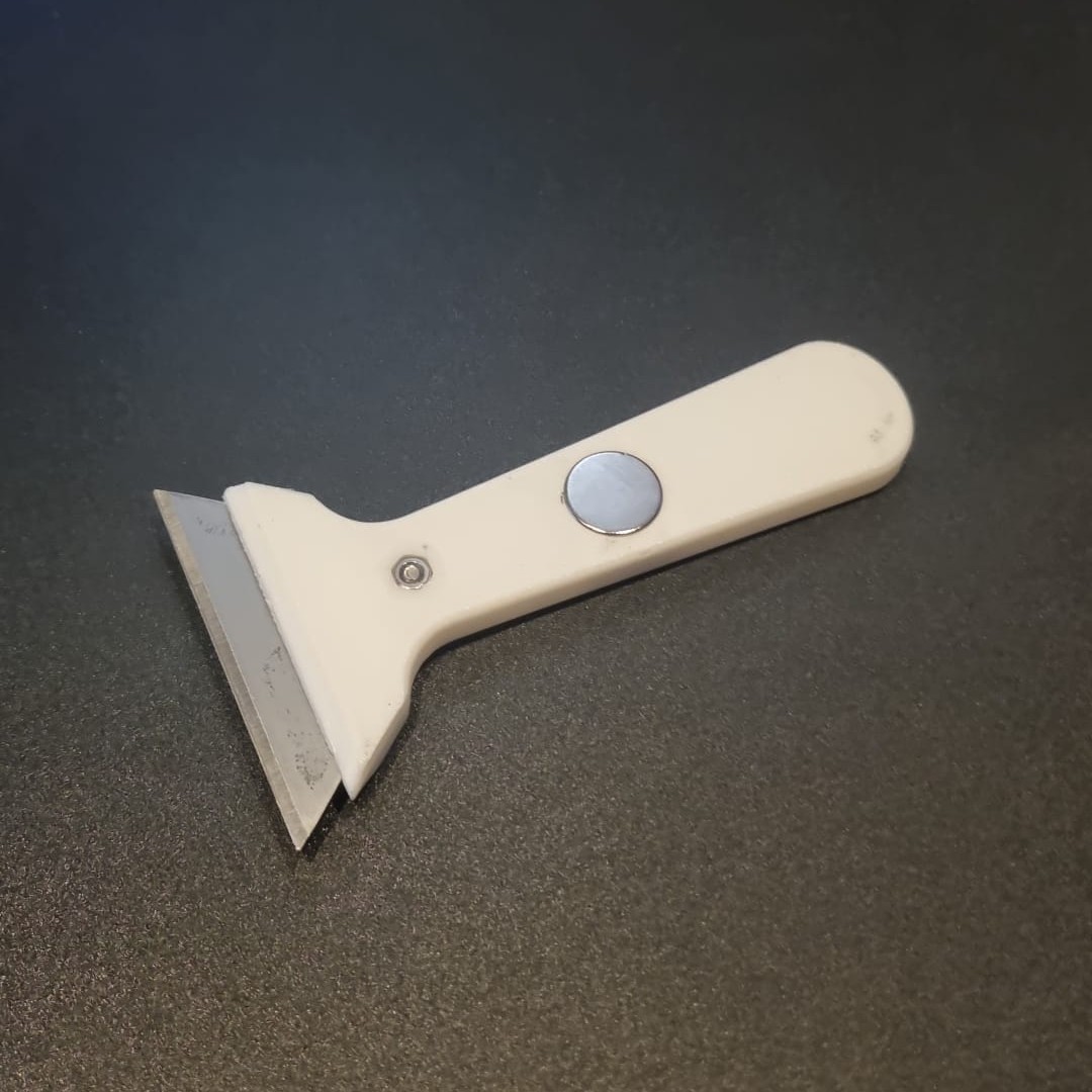 Miniatura 2 do modelo 3D Utility Blade Scraper