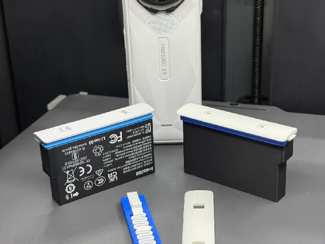 insta360 X5 Dummy Battery and Cover - Original Style