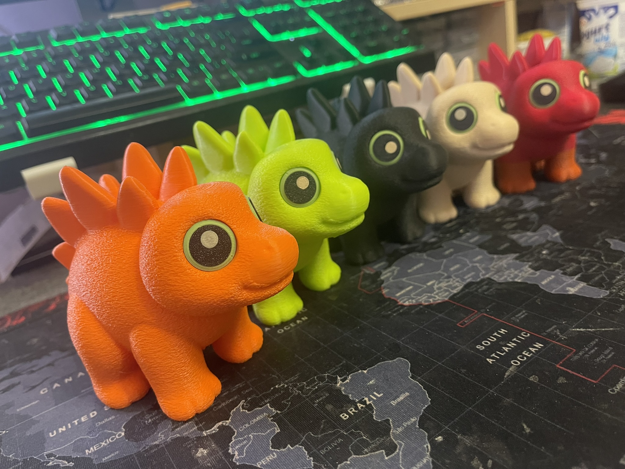 Cute Little Stegosaurus – STEGGIE (cartoon, noAMS)