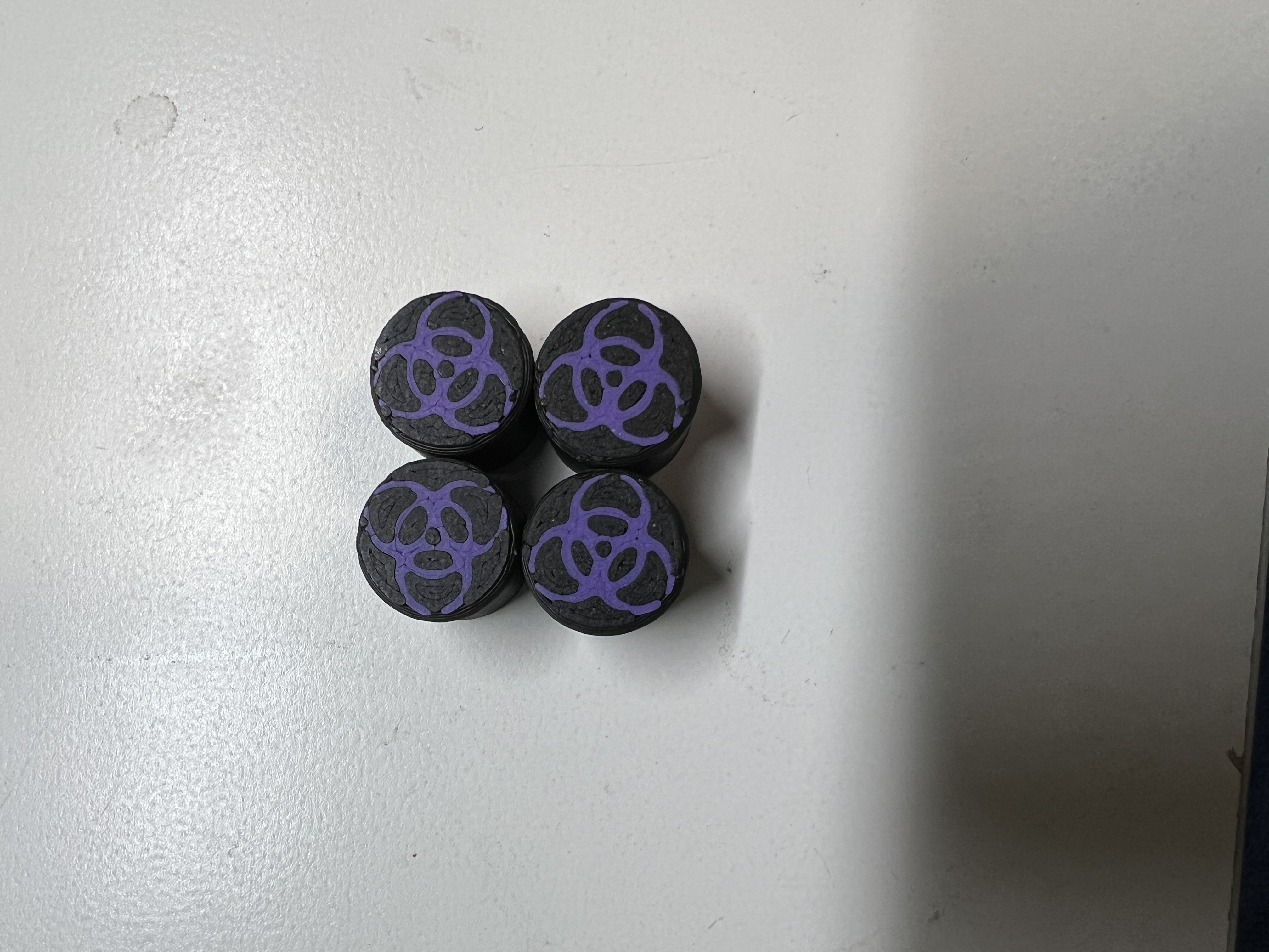 Biohazard valve cap — thumbnail 2