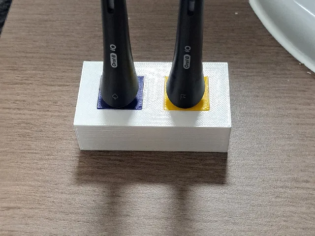 Oral B iO brush head station