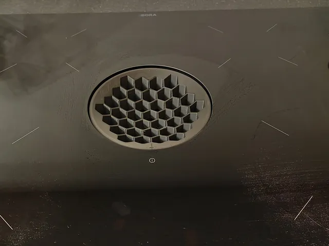 Bora Pure Hexagon style ventilation cover
