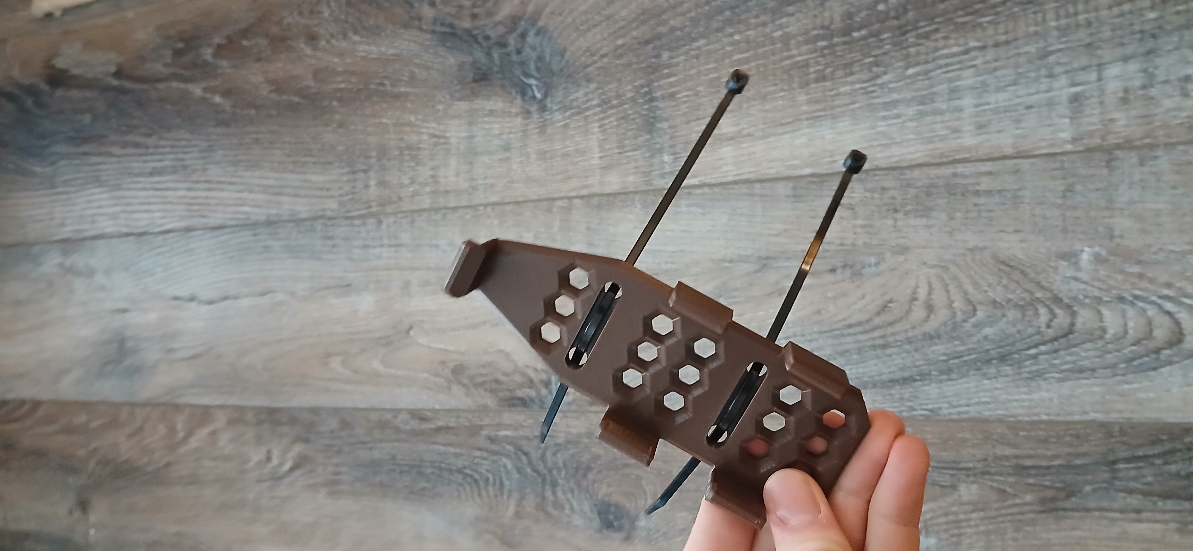 Knife mounting bracket — miniatura 2