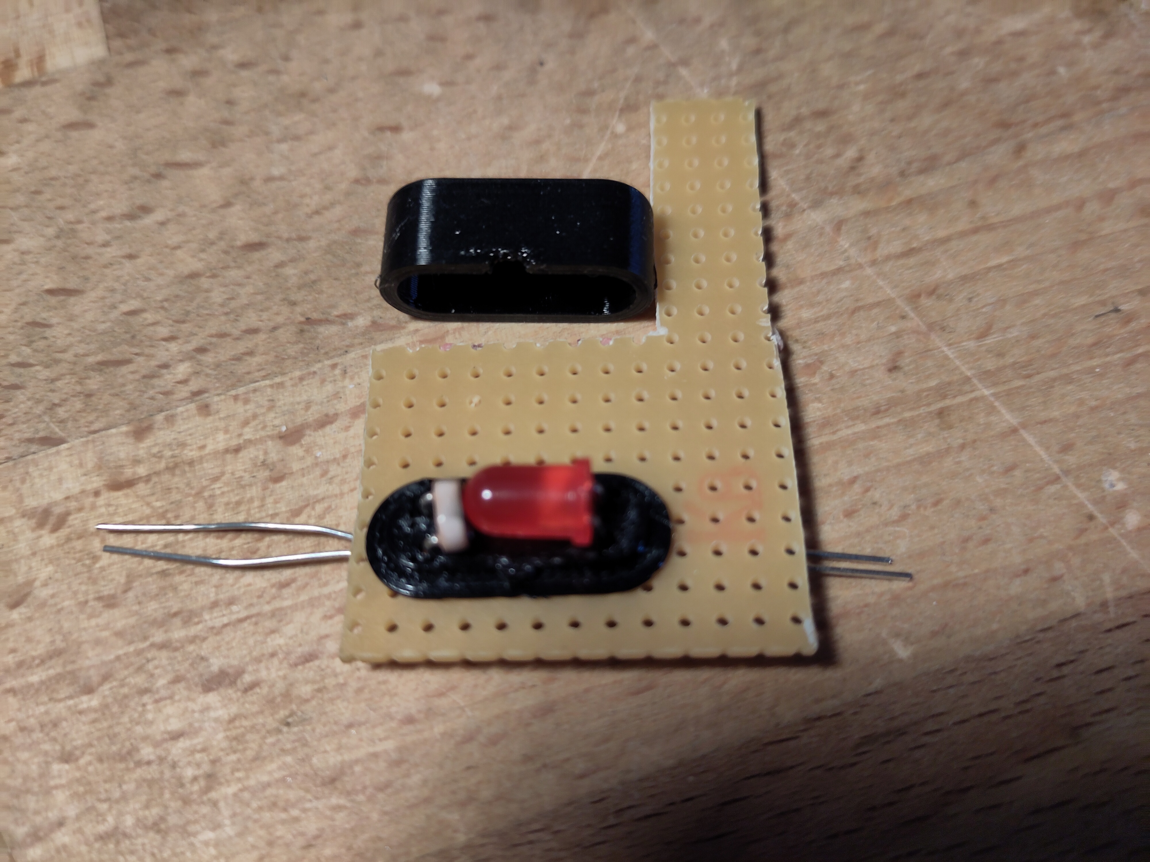 "Package" for LED and photoresistor (CLM6000 replacement)