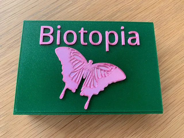 BIOTOPIA BOX No Sleeves version (Update: This box also fits Biotopia 2 edition)