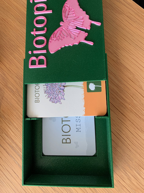 BIOTOPIA BOX No Sleeves version (Update: This box also fits Biotopia 2 ...