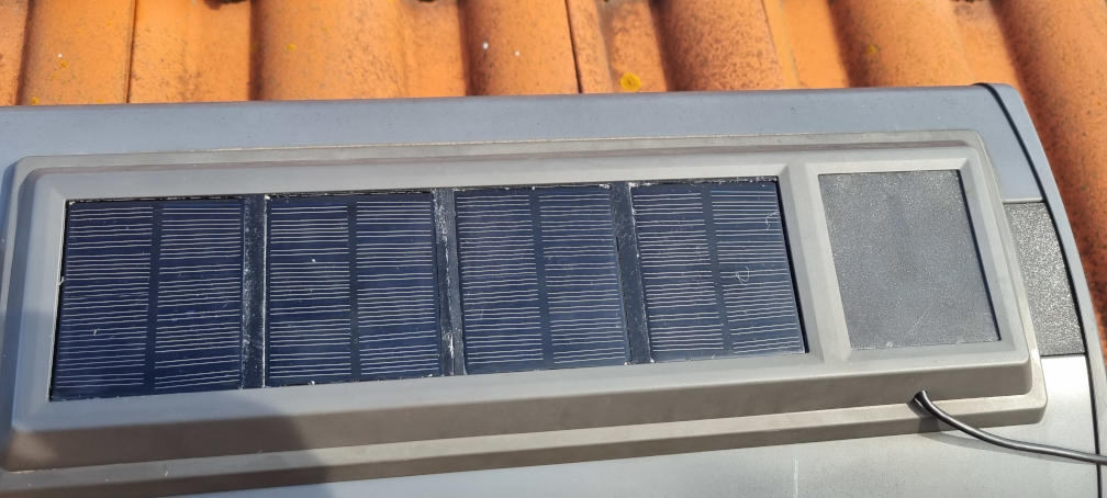 Velux Rainsensor 3SA B01 WW compatible solar cell frame for mini replacement solar cells | Velux Regensensor 3SA B01 WW kompatibler Solarzellenrahmen für Mini-Solarzellen