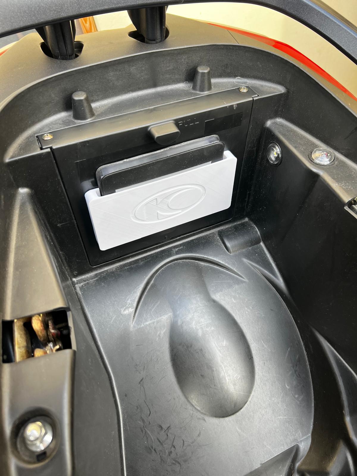 Miniatura 6 do modelo 3D Kymco document holder