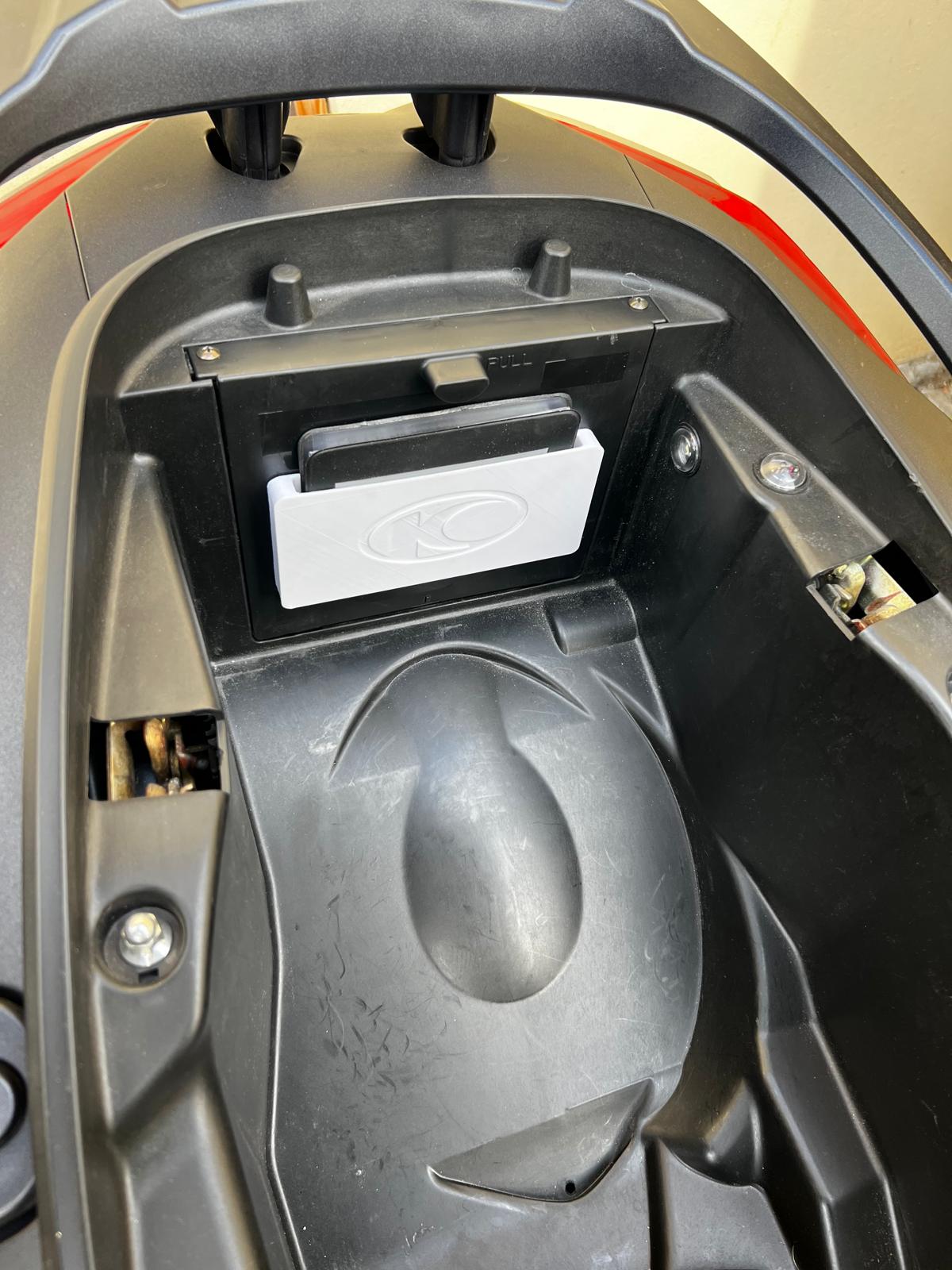 Miniatura 7 do modelo 3D Kymco document holder