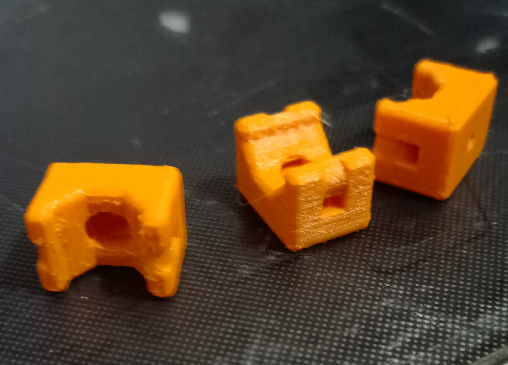 Miniatura 4 do modelo 3D Cable Tie Mount