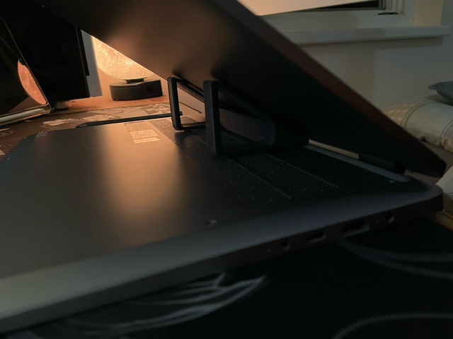 Laptop_positioner — thumbnail 3