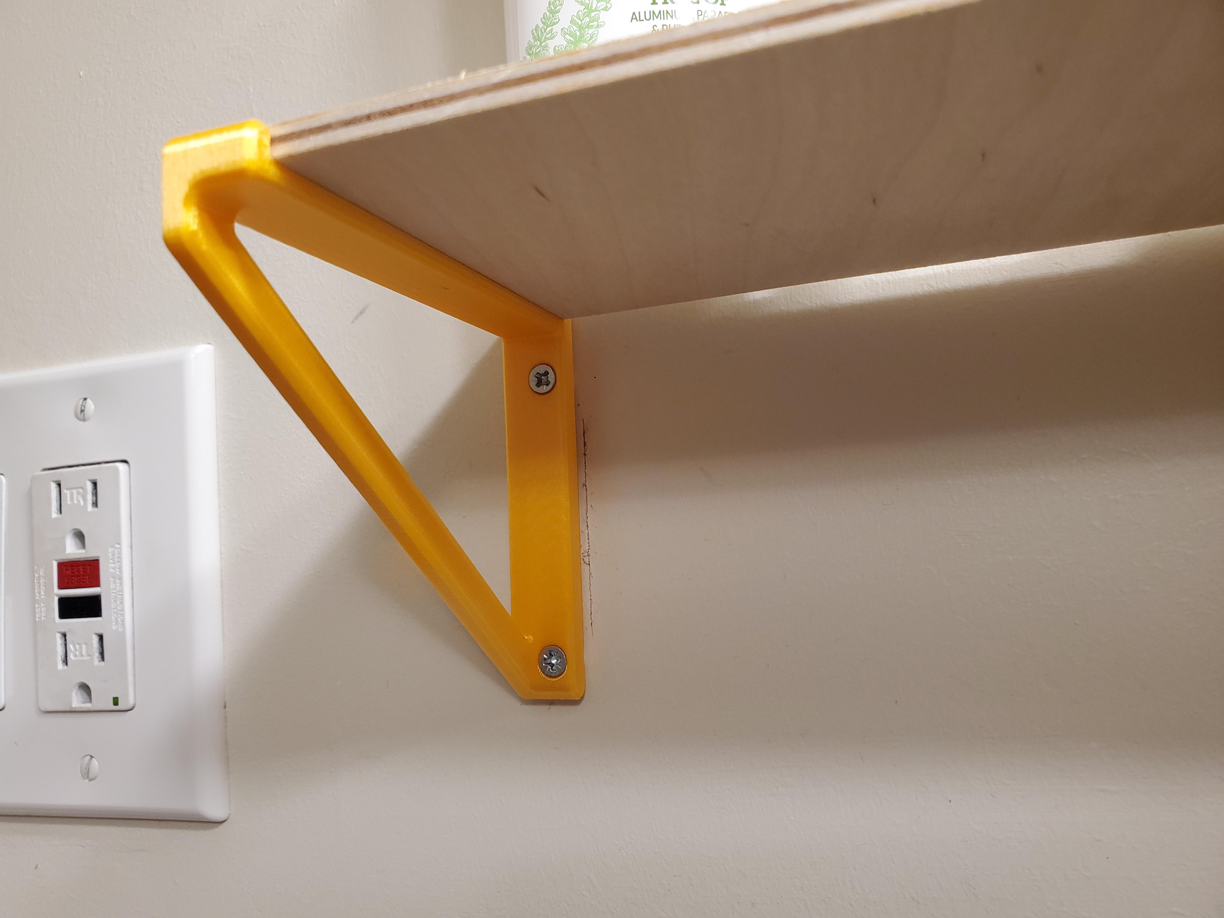 Wall Shelf Brackets (FreeCAD)