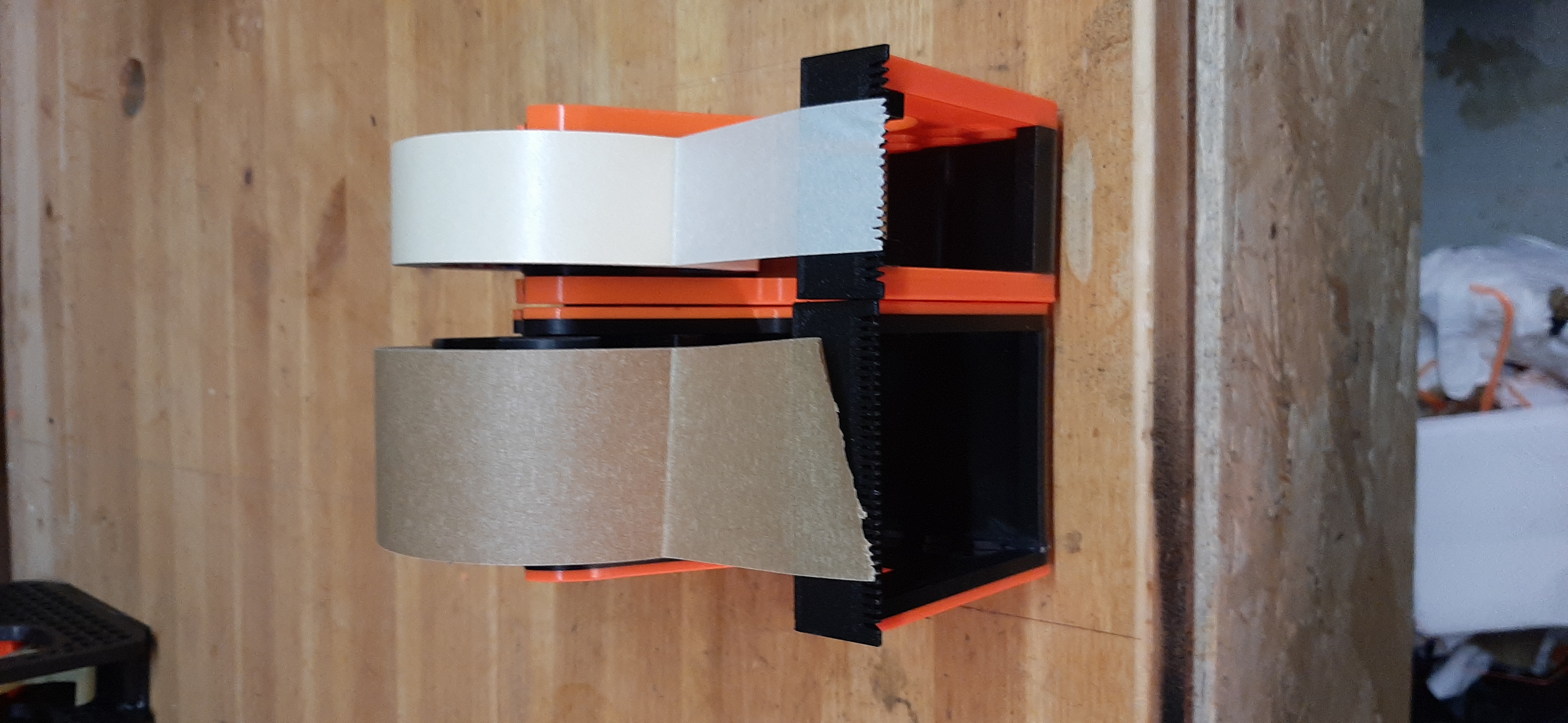 Miniatura 2 do modelo 3D Klebebandspender