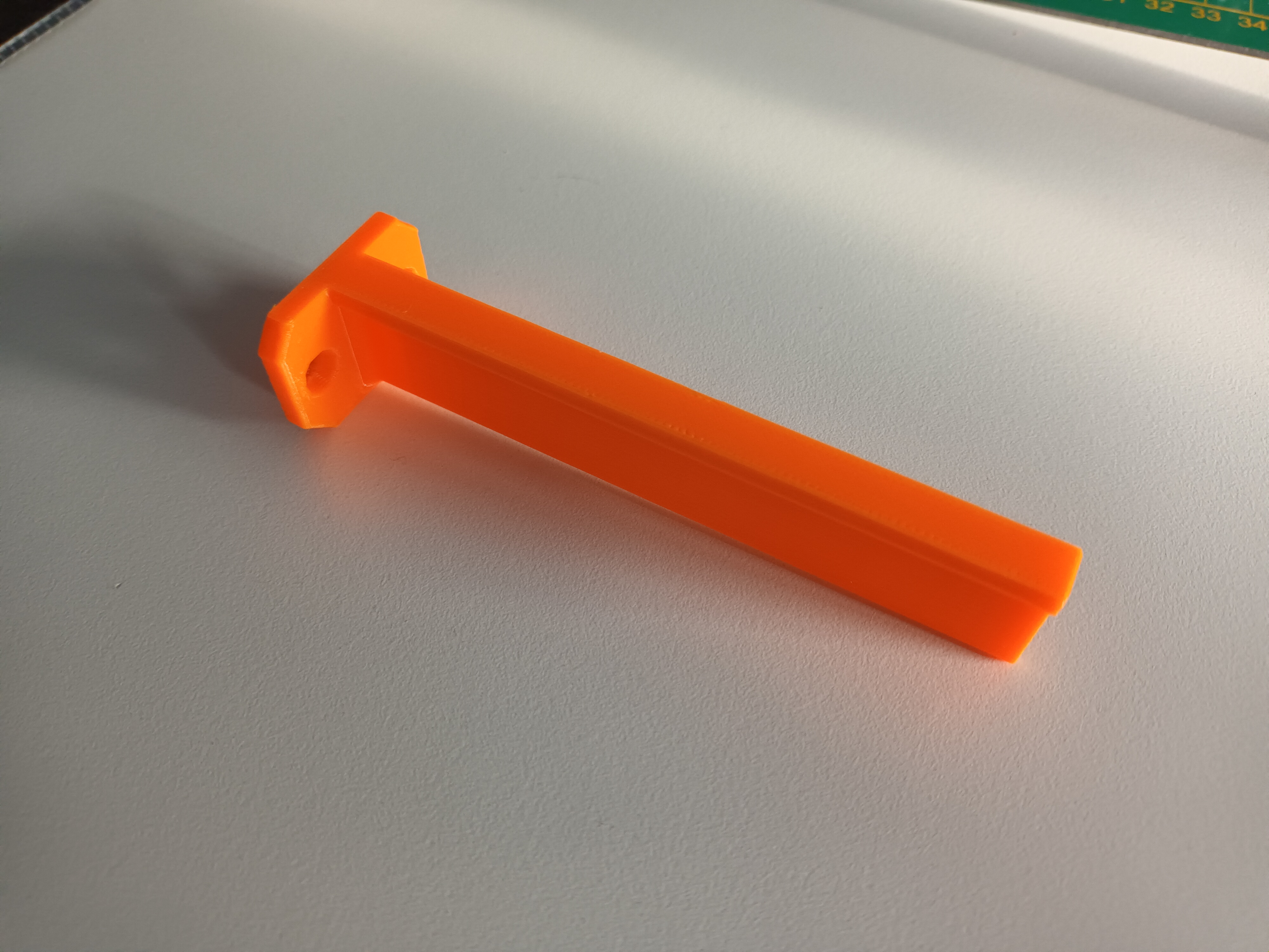 Miniatura 3 do modelo 3D Spring clamp holder