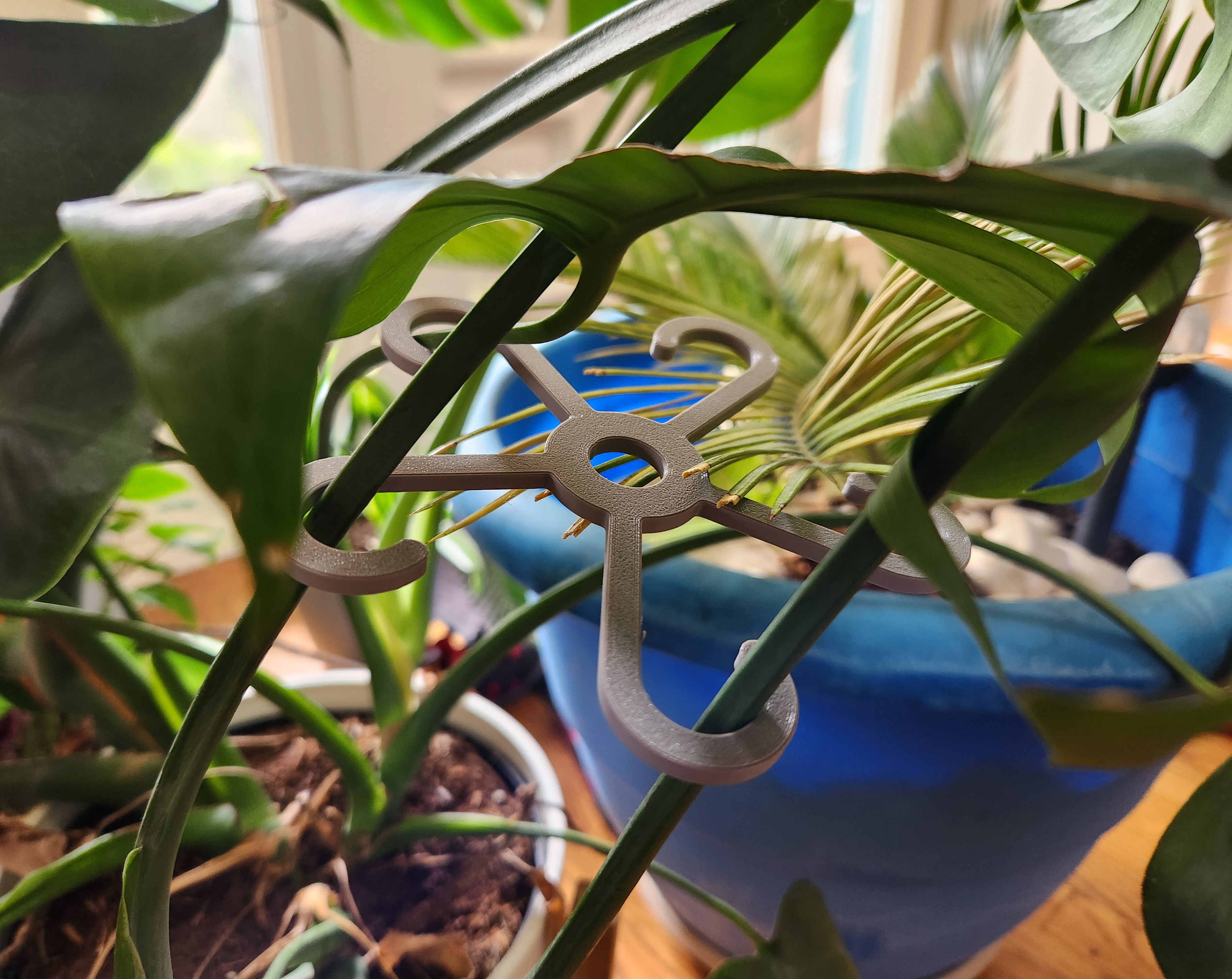 Plant Stem Support Holder (many sizes!)
