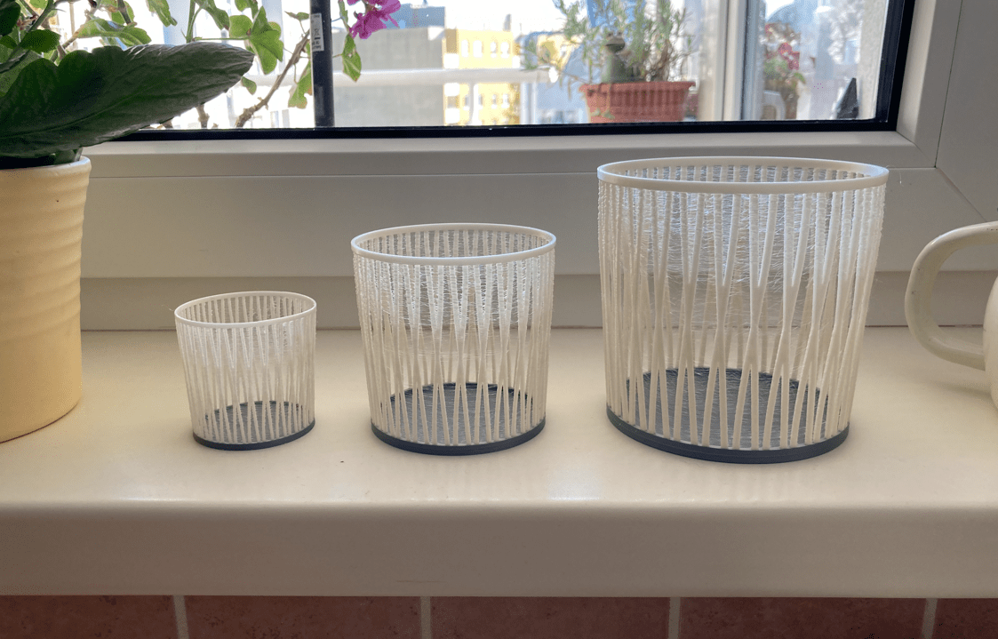 Ozdobný košík / decorative basket