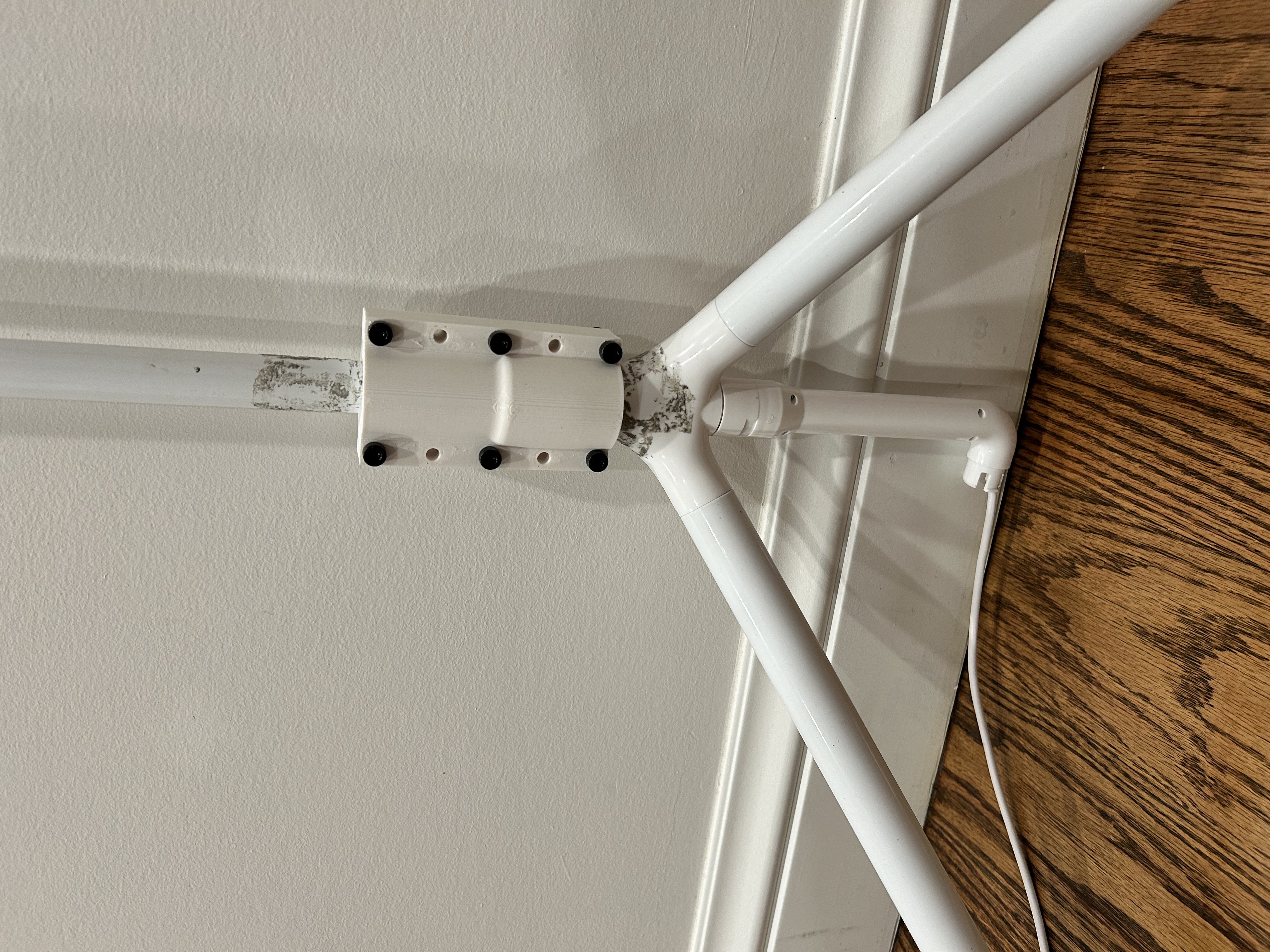 Nanit camera floor stand brace