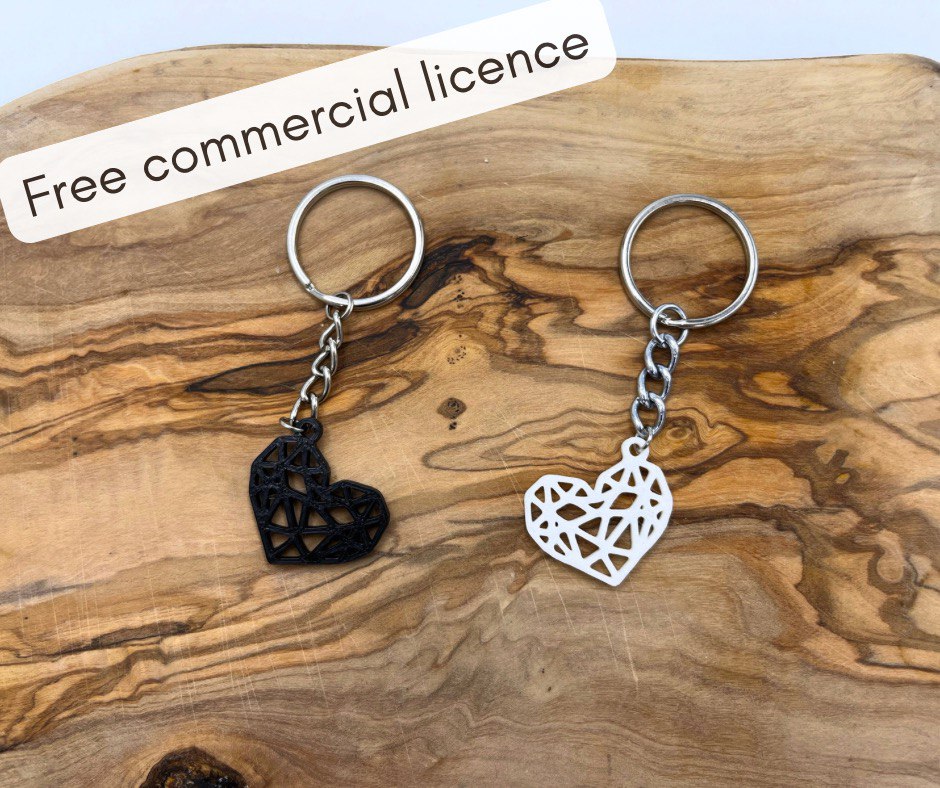 Keychain heart lowpoly