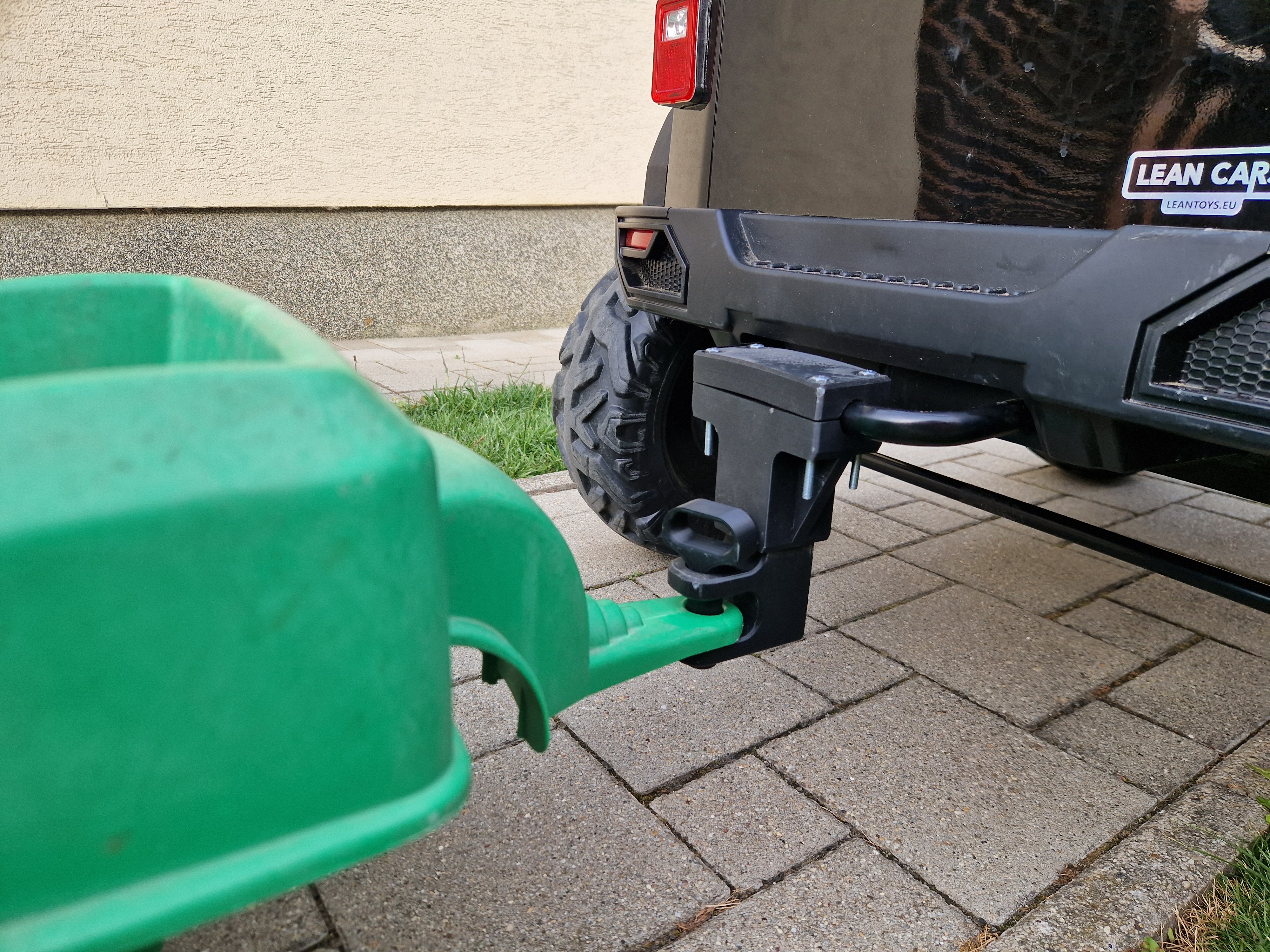 Universal Height-Adjustable Tow Hitch for Kids Electric Ride-On Cars (No Drill)