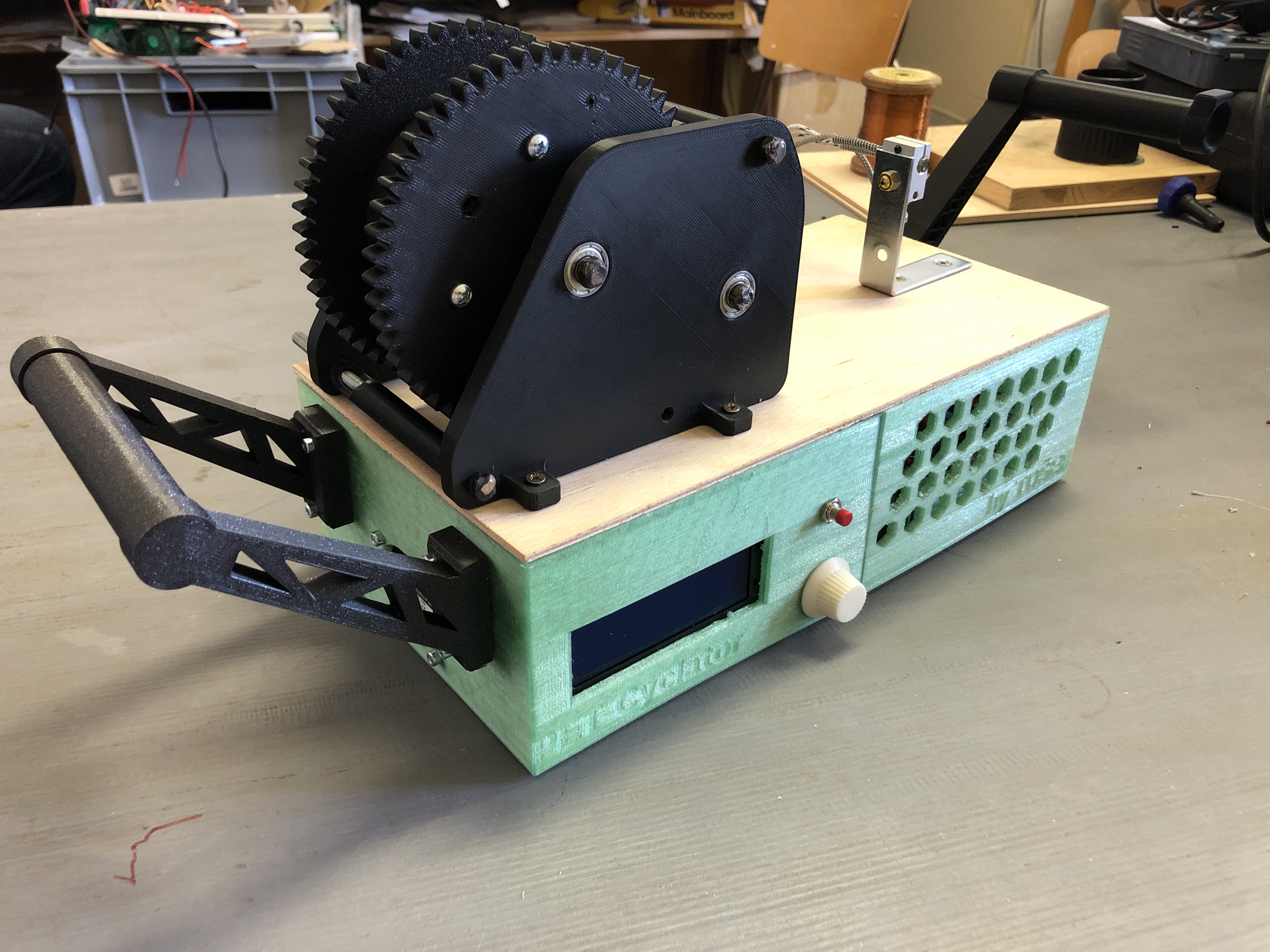 PET-Cyclator , bottles into filament