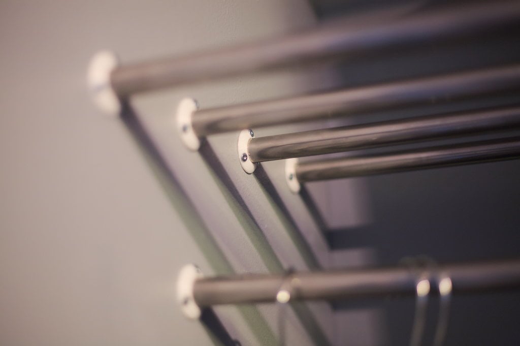 Shelf wall mount (steel pipe)