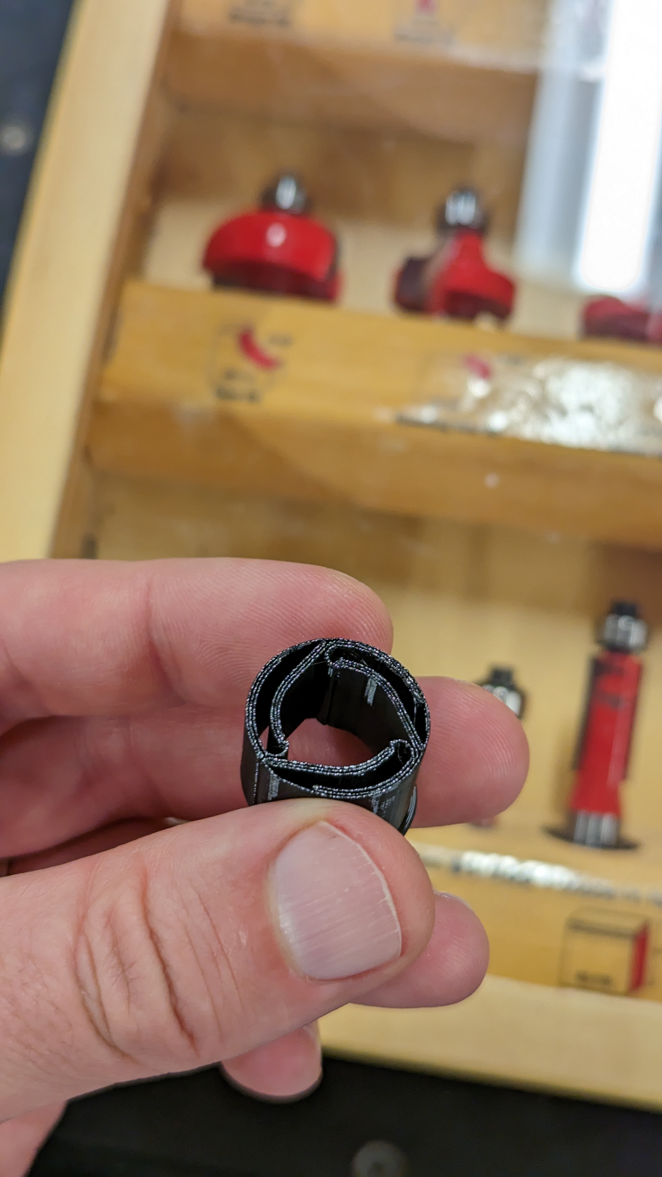 Plastic Router Bit Holder Insert Ergonomic Router Bit holder insert retrofit von Deadhead Surfer ...